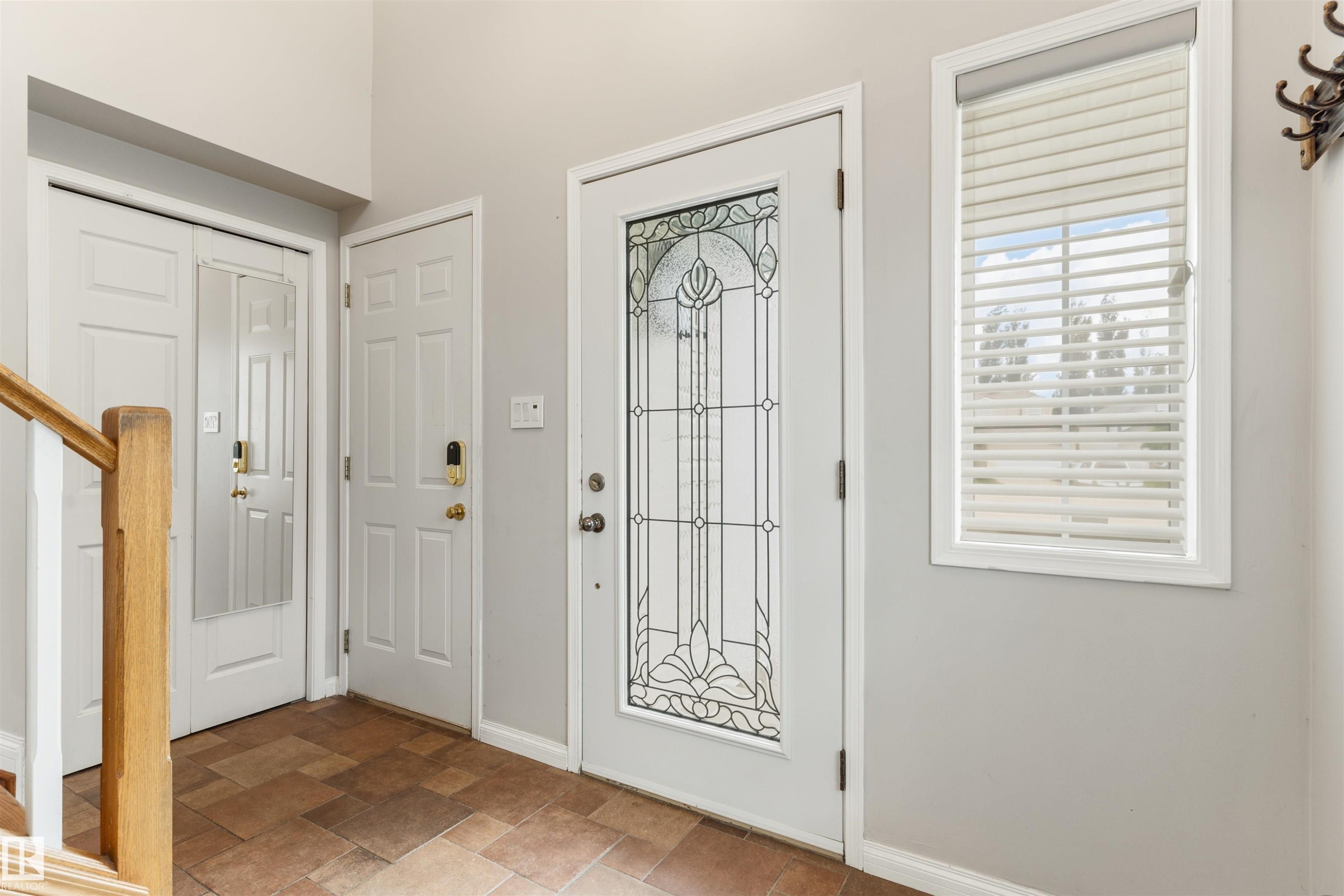 421 Blackburn Drive E, Edmonton, AB