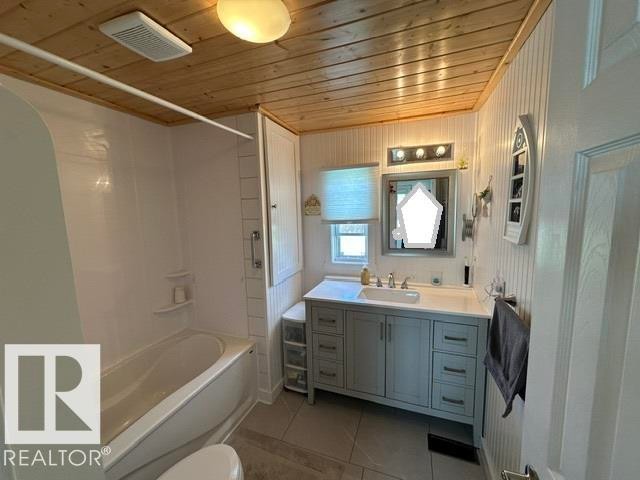 5013 53 Avenue, Wabamun, AB