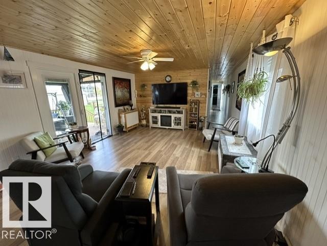 5013 53 Avenue, Wabamun, AB