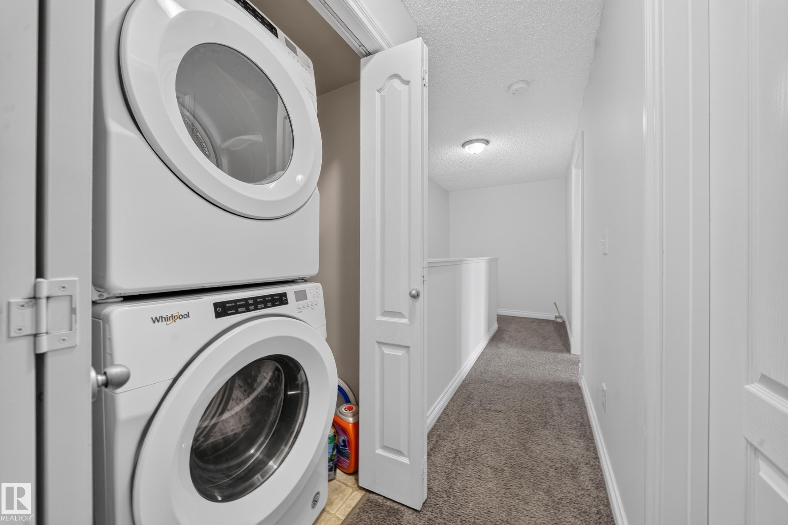 #32 12050 17 Av Sw, Edmonton, AB - Indoor Photo Showing Laundry Room