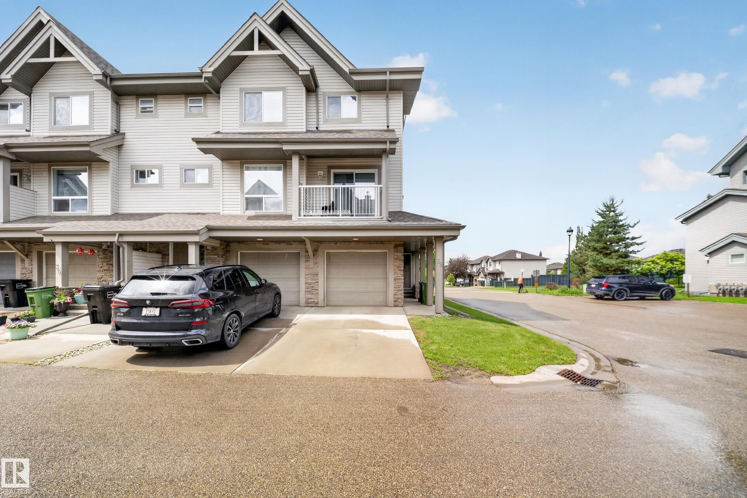 #32 12050 17 Av Sw, Edmonton, AB - Outdoor With Balcony With Facade