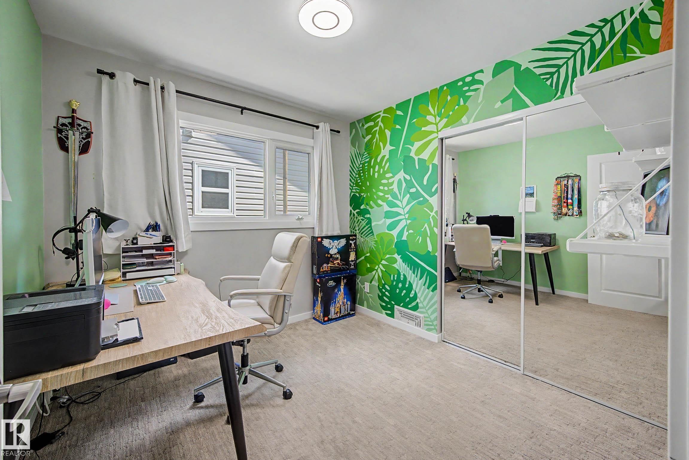 5407 106 Avenue Nw, Edmonton, AB - Indoor Photo Showing Office