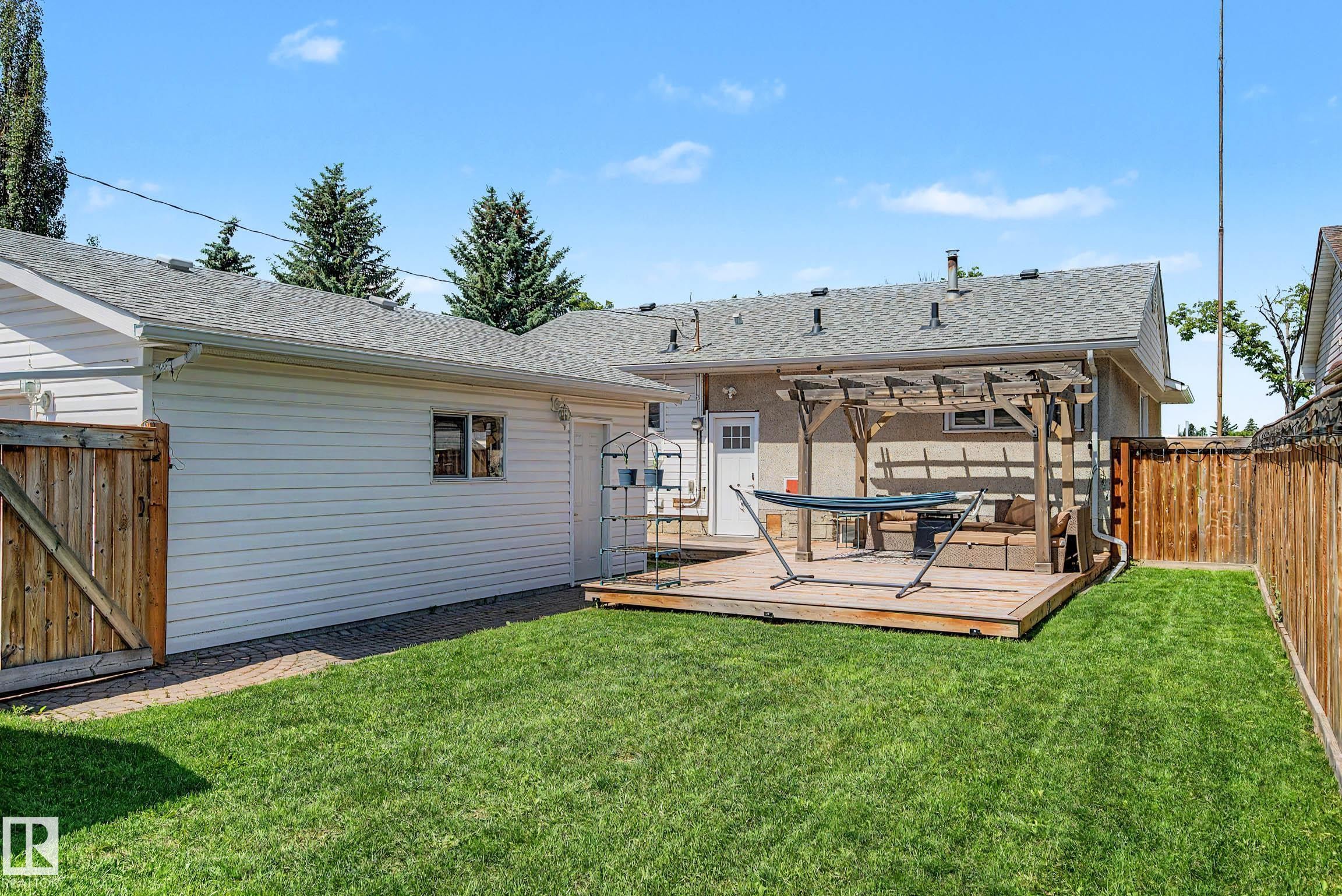 5407 106 Avenue Nw, Edmonton, AB - Outdoor With Deck Patio Veranda With Exterior