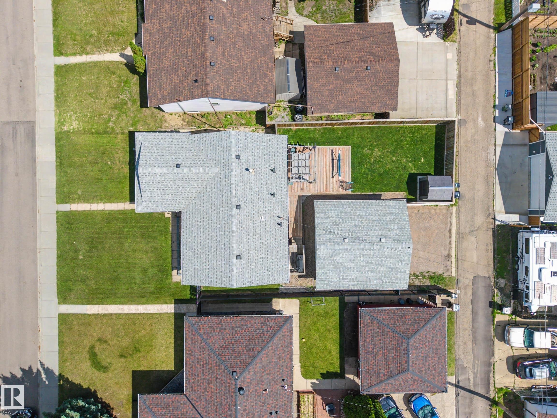 5407 106 Avenue Nw, Edmonton, AB - Outdoor