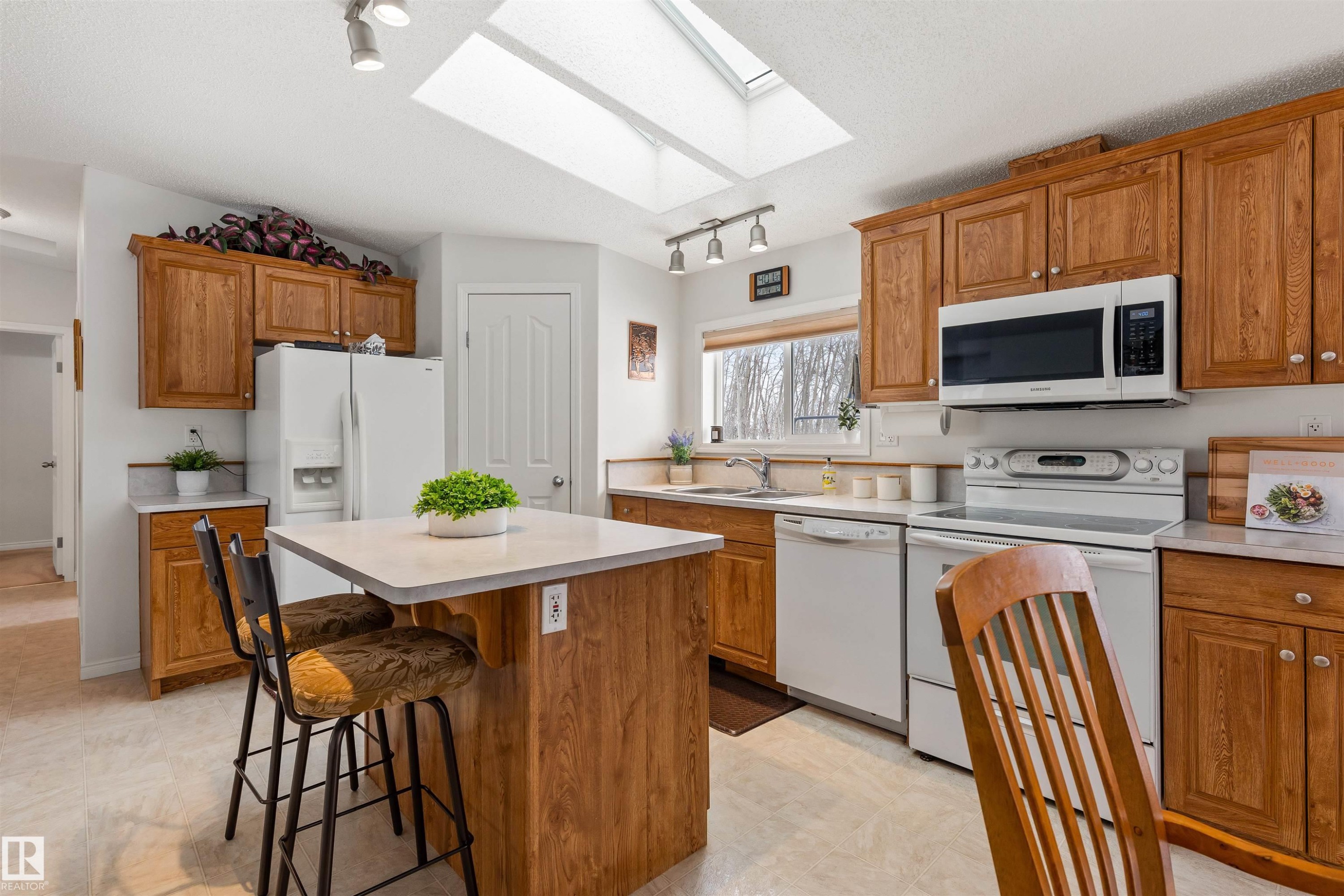 4901 48 Avenue, Busby, AB