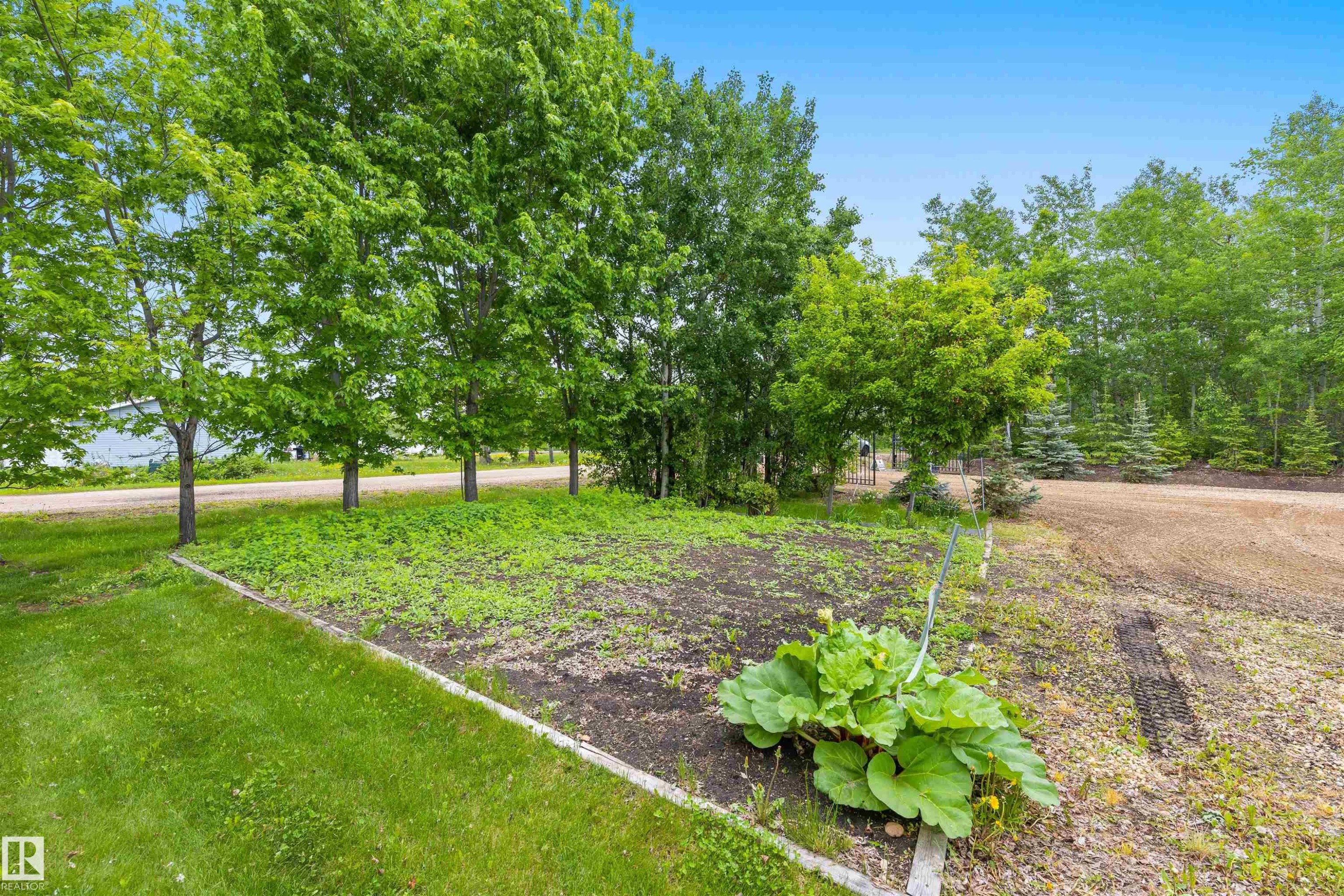4901 48 Avenue, Busby, AB