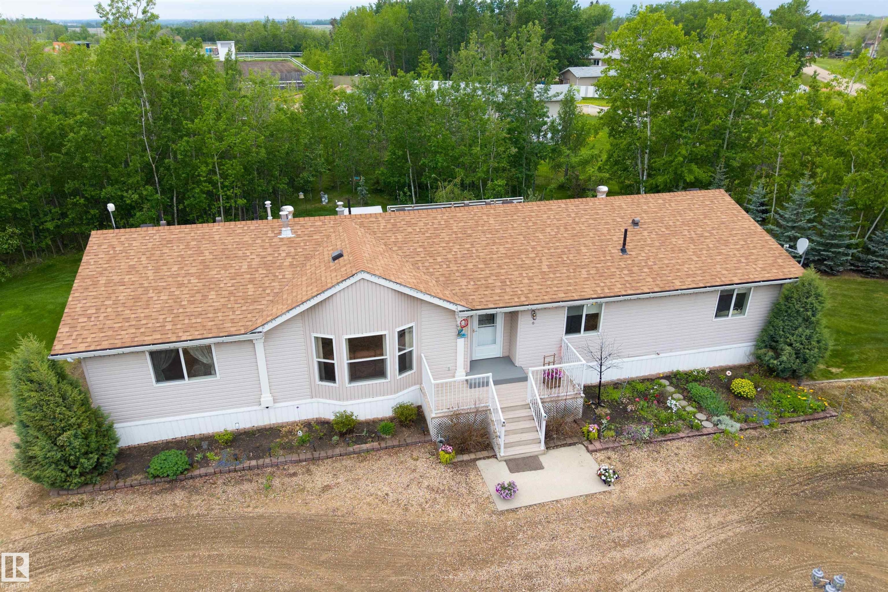 4901 48 Avenue, Busby, AB