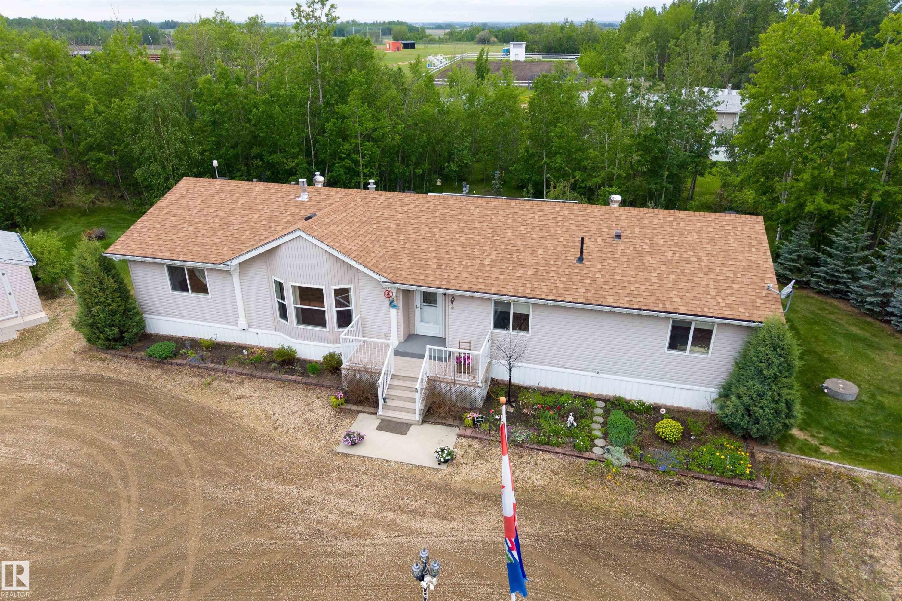 4901 48 Avenue, Busby, AB