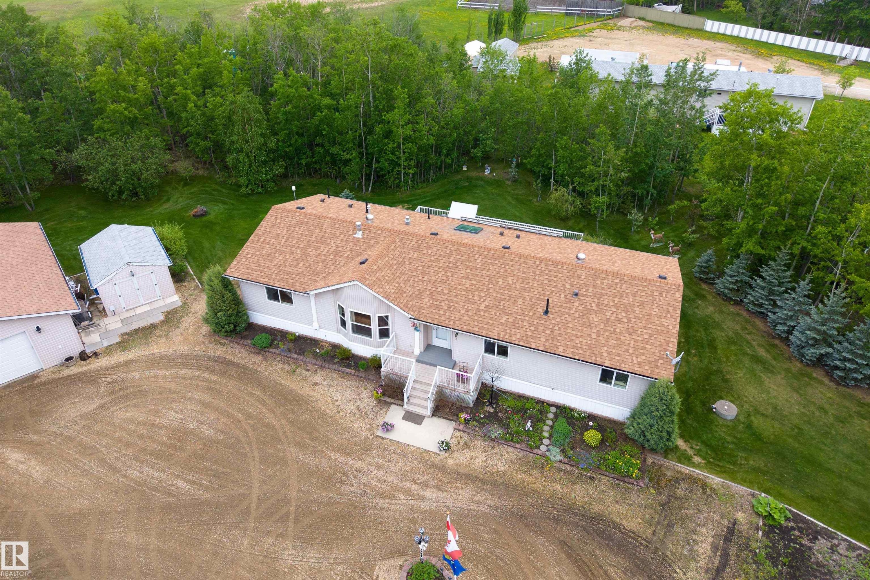 4901 48 Avenue, Busby, AB