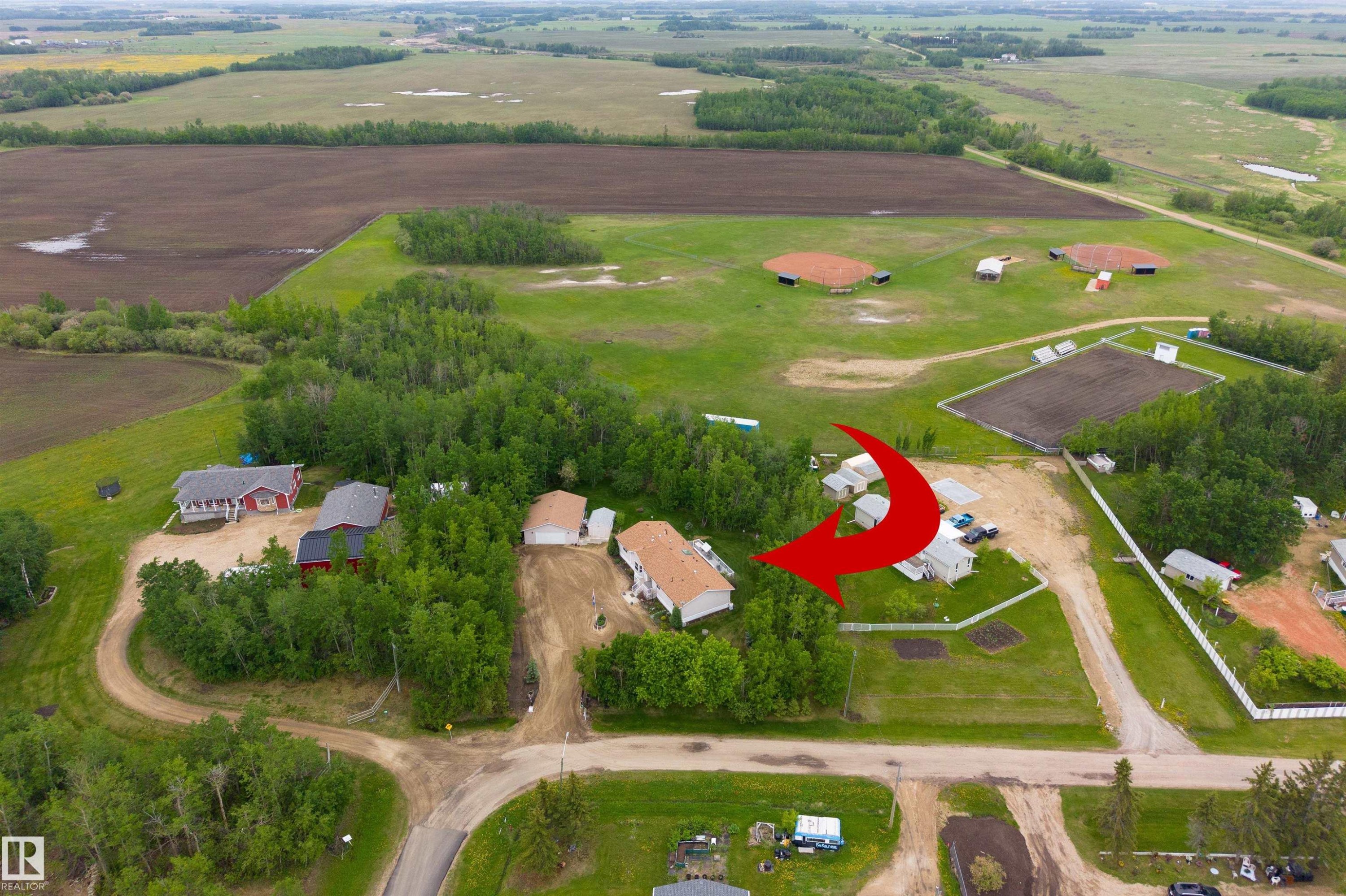 4901 48 Avenue, Busby, AB