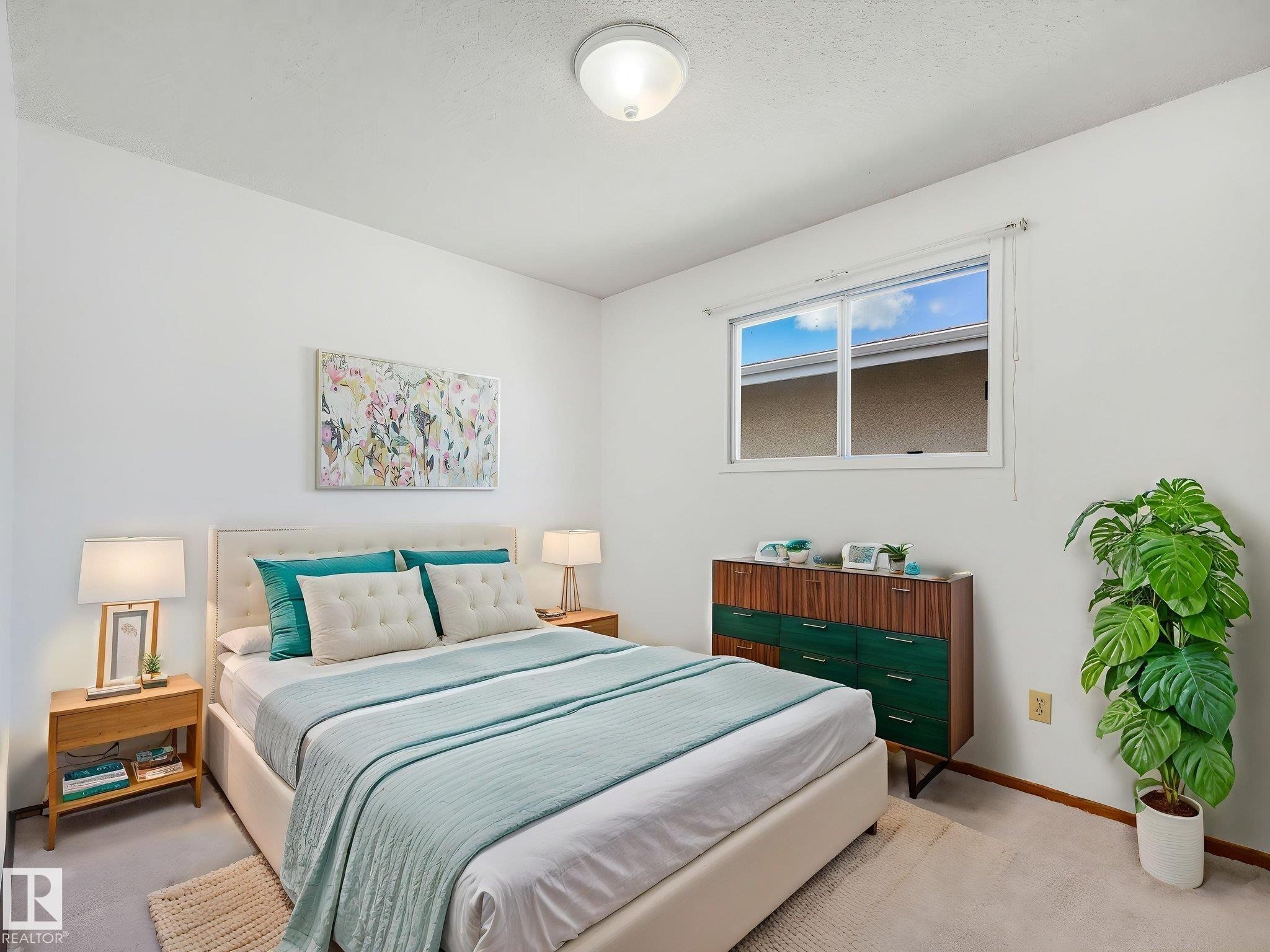 Bedroom - 15011 72A Street, Edmonton, AB