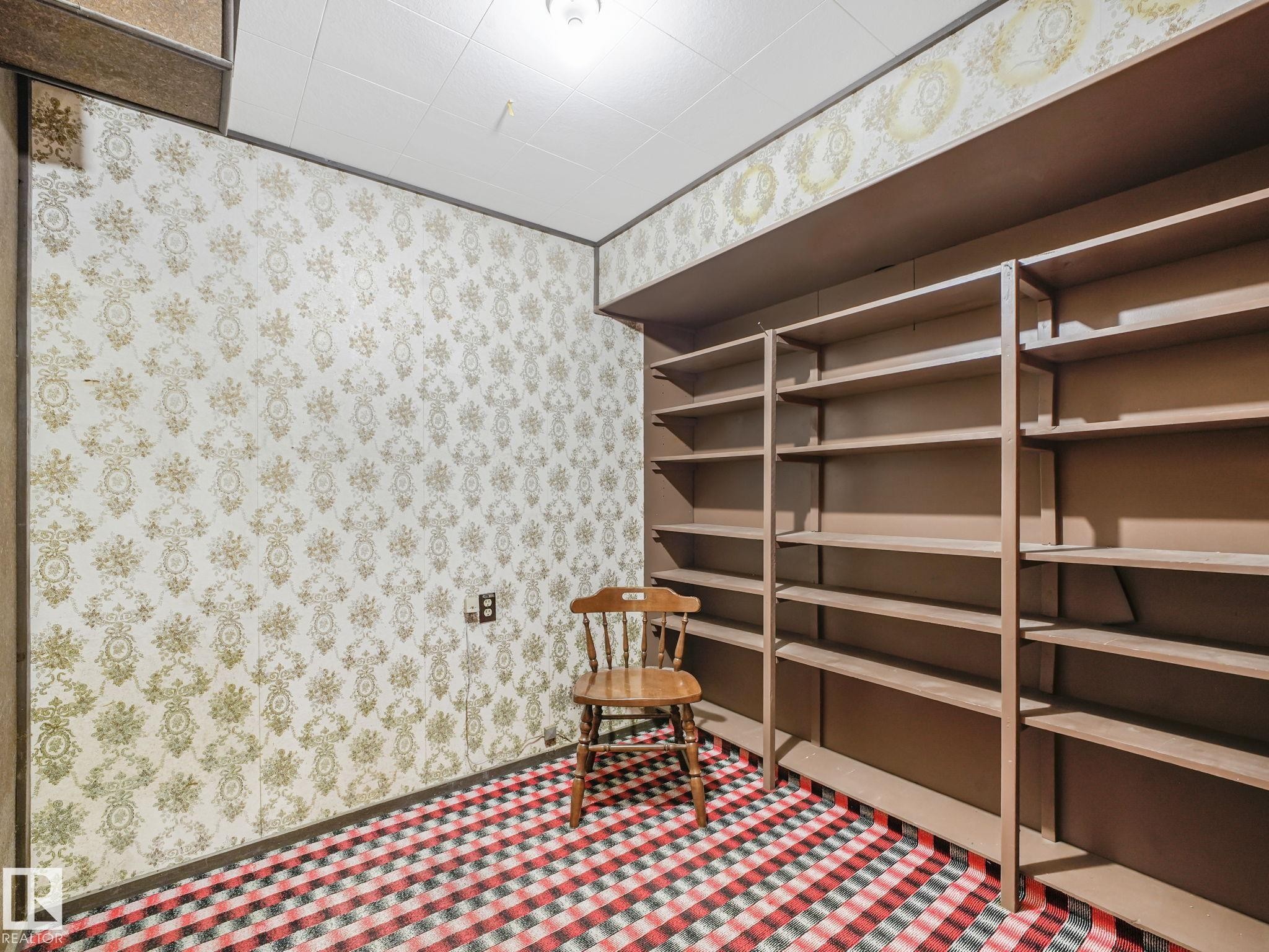 Storage room - 15011 72A Street, Edmonton, AB