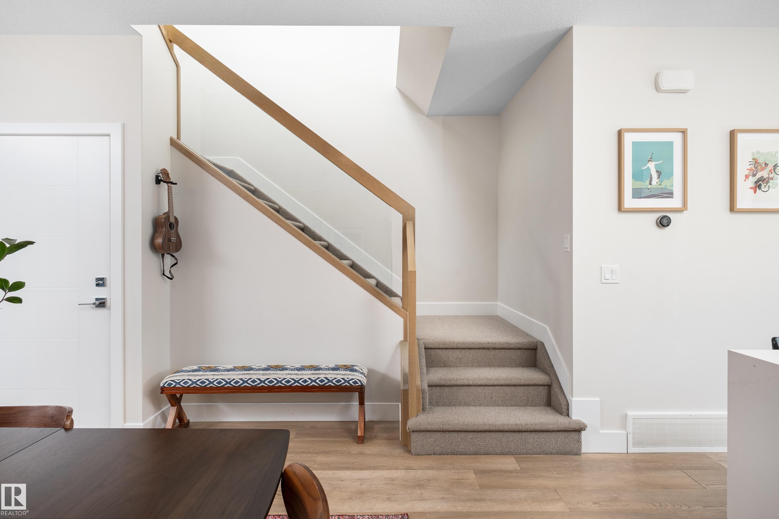 11013 75 Street Nw, Edmonton, AB - Indoor Photo Showing Other Room
