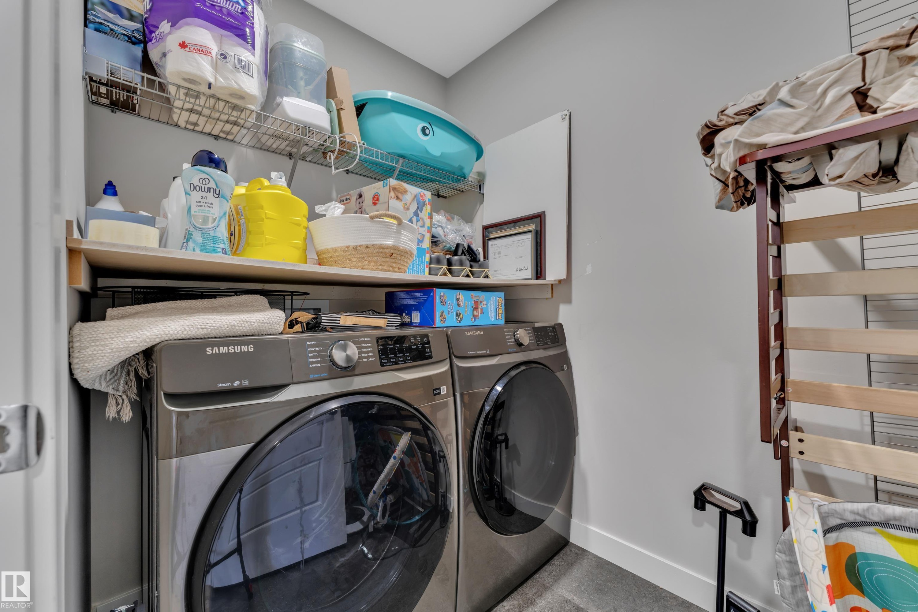 3003 4 Street Nw, Edmonton, AB - Indoor Photo Showing Laundry Room