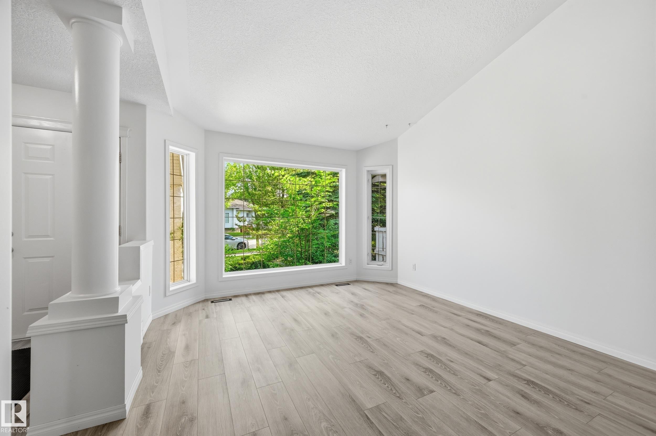 5 Emerson Place, St. Albert, AB - Indoor Photo Showing Other Room