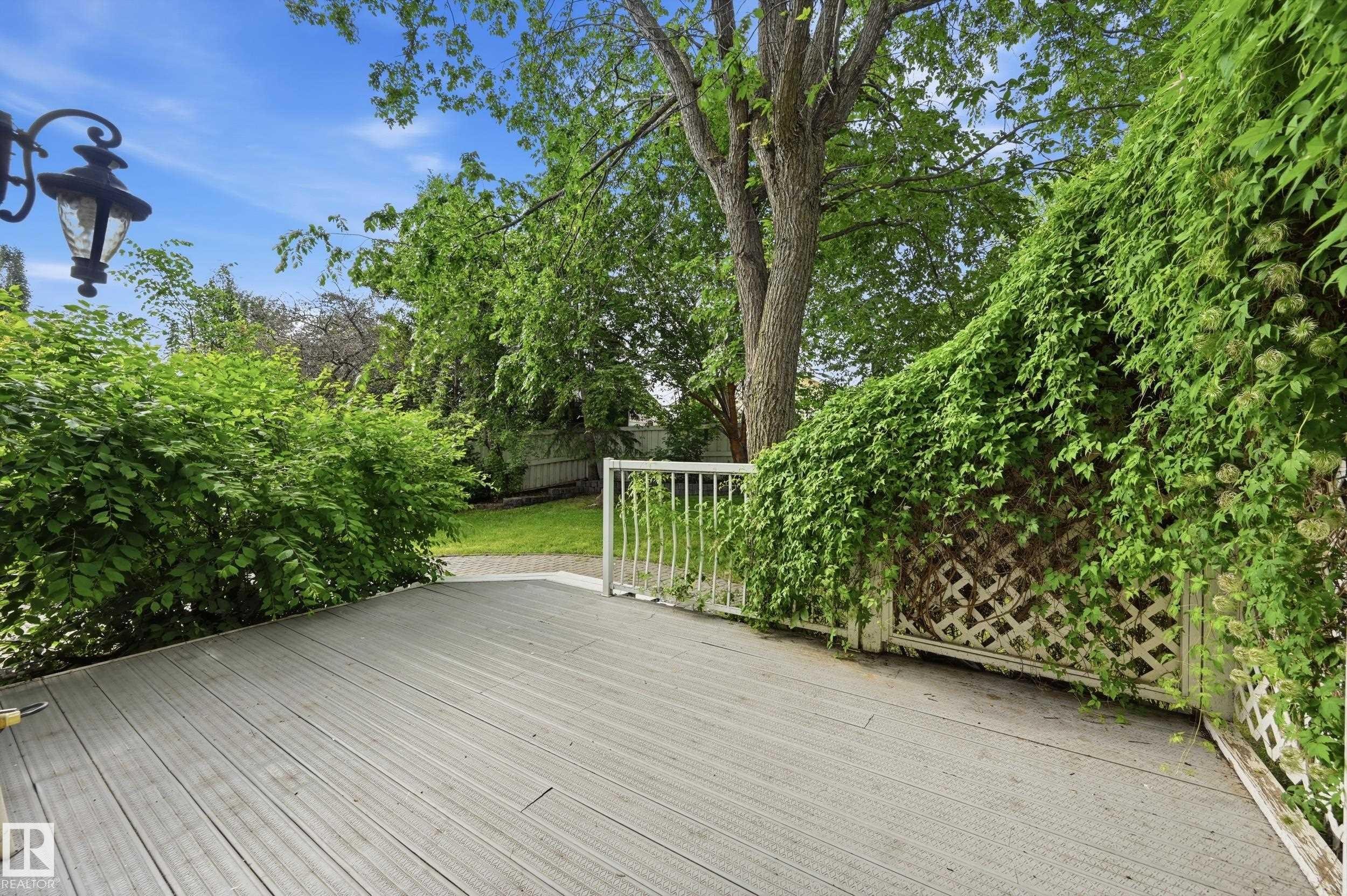 5 Emerson Place, St. Albert, AB - Outdoor