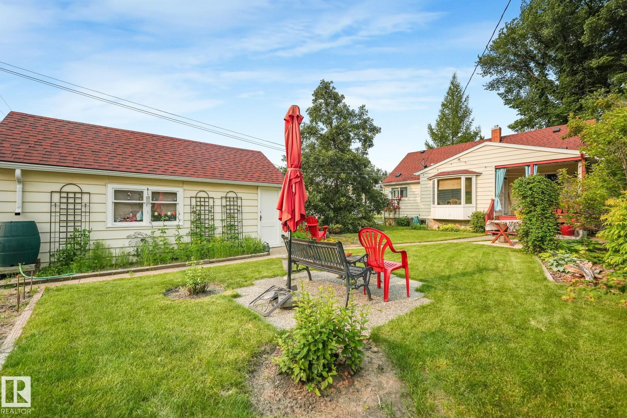 11422 70 Street, Edmonton, AB