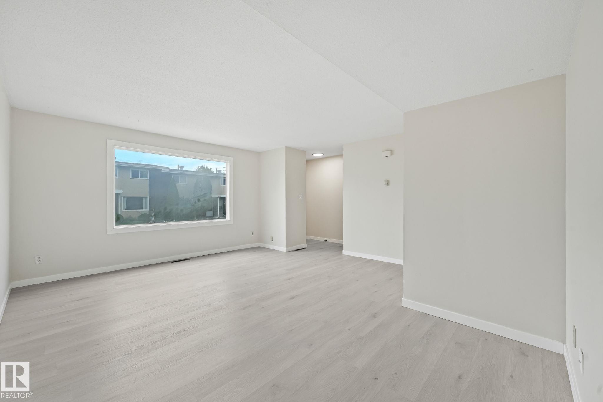 10458 55 Avenue, Edmonton, AB