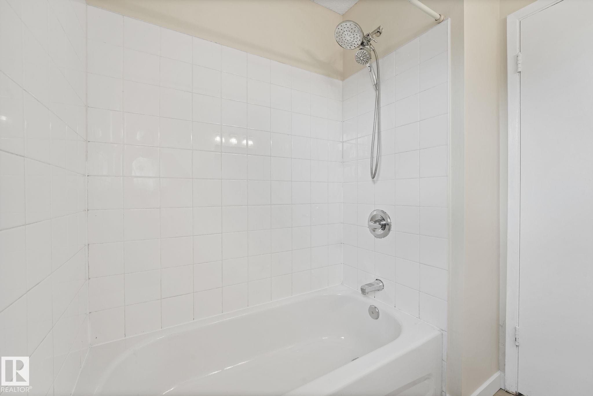 10458 55 Avenue, Edmonton, AB