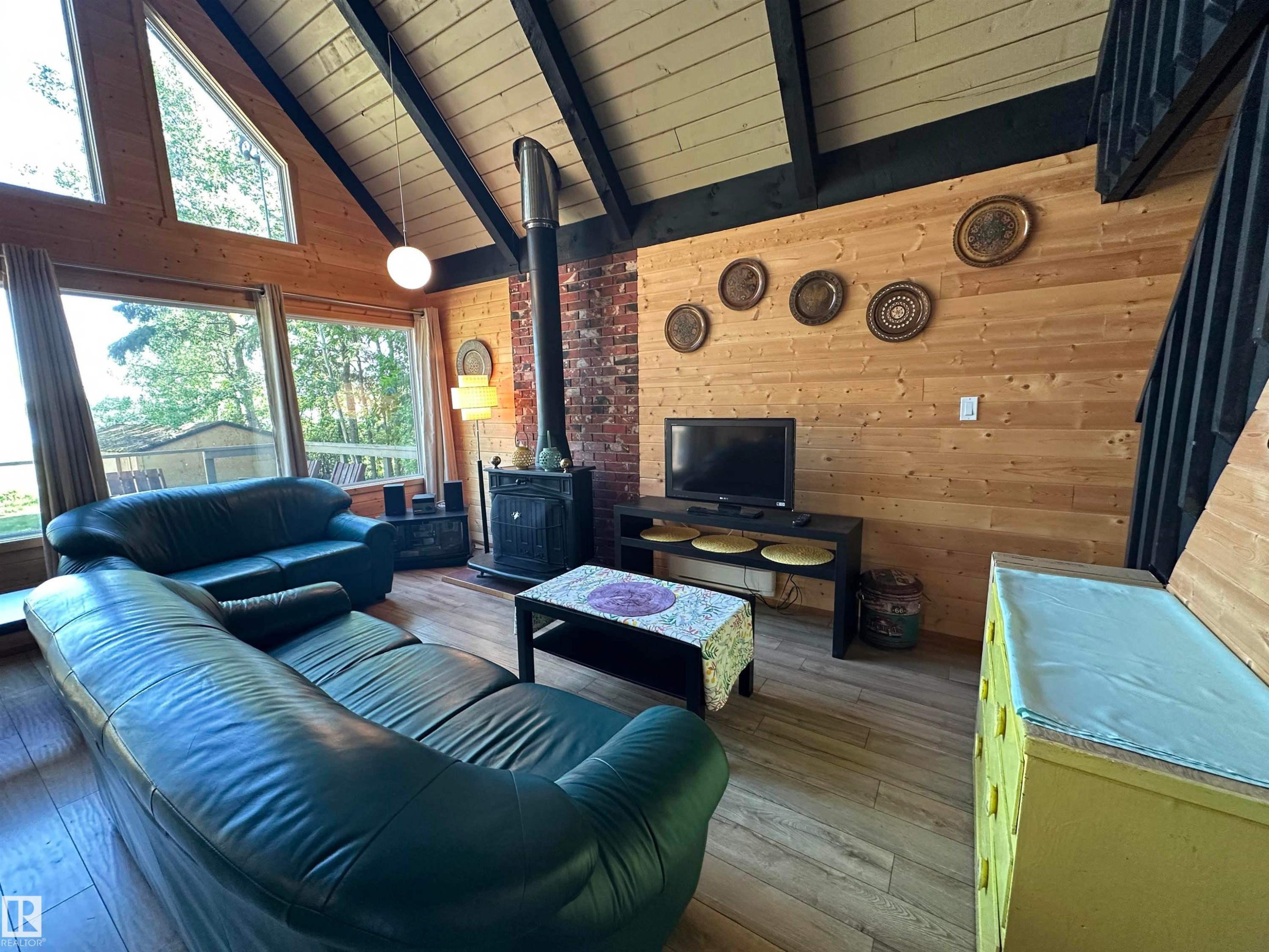 4307 Spruce Point(E), Rural Lac Ste. Anne County, AB