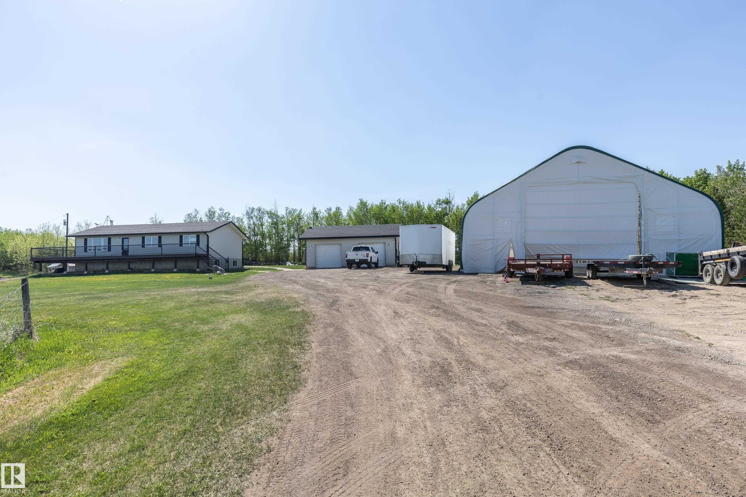 90 22111 Twp Rd 510, Rural Leduc County, AB - Outdoor