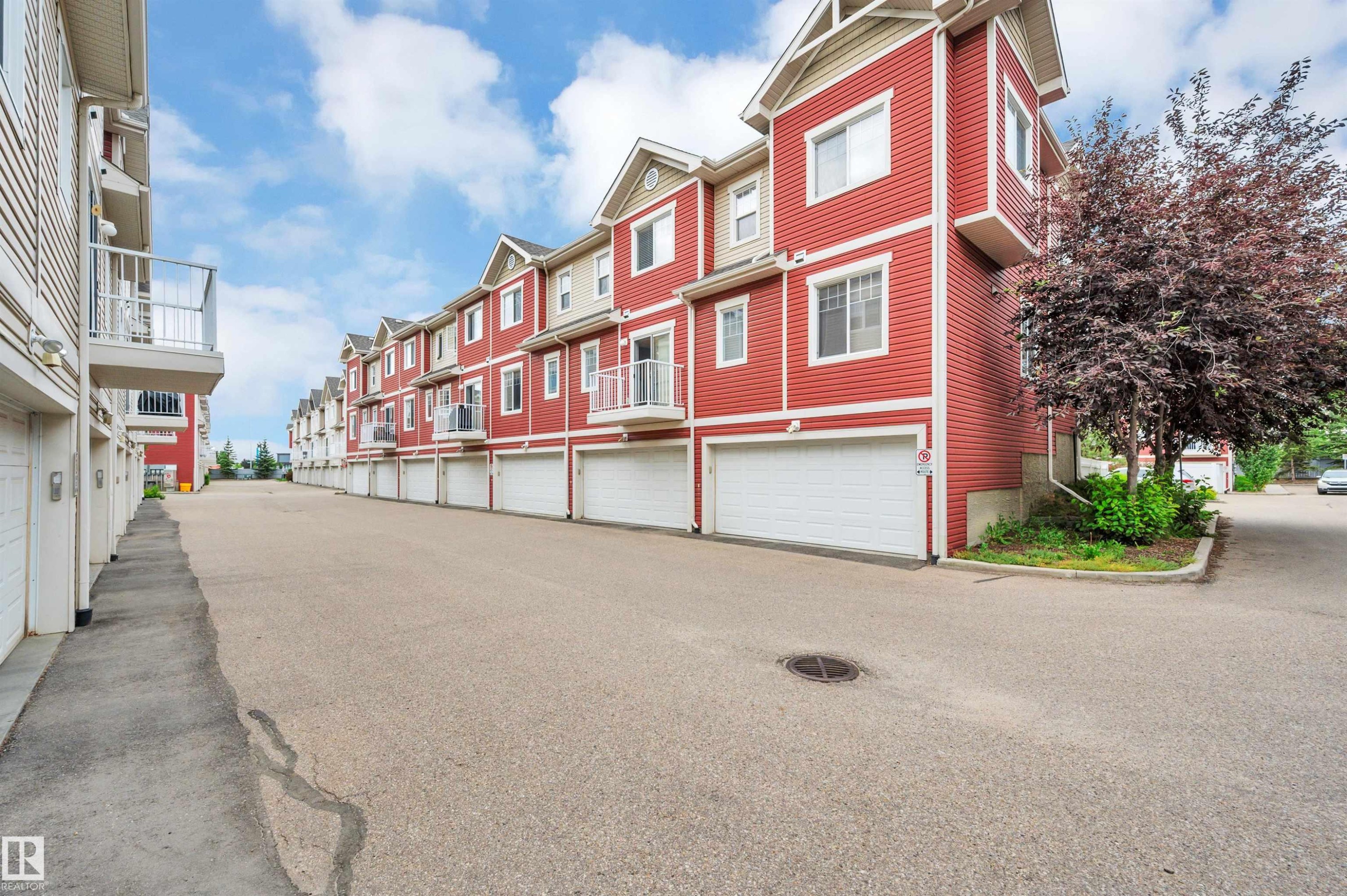 #59 460 Hemingway Rd Nw, Edmonton, AB - Outdoor