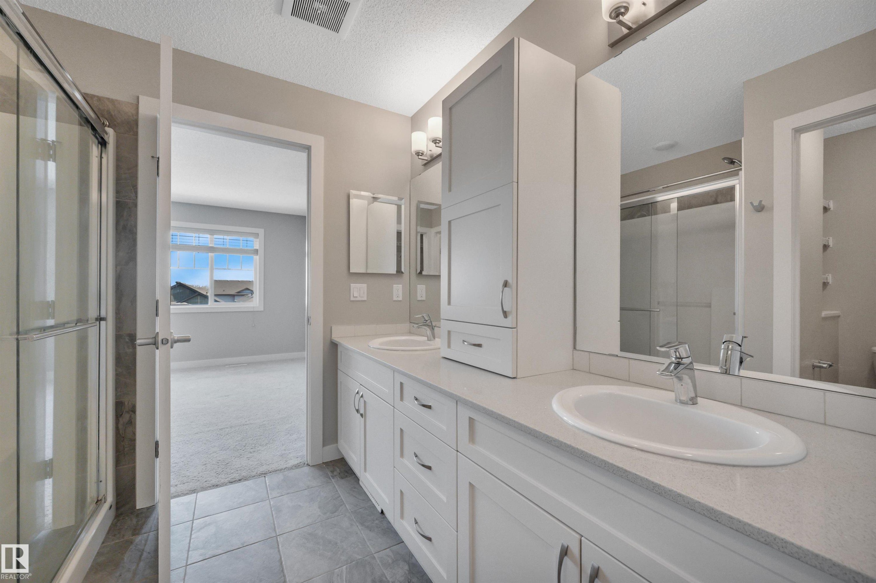 8 1530 Tamarack Boulevard, Edmonton, AB