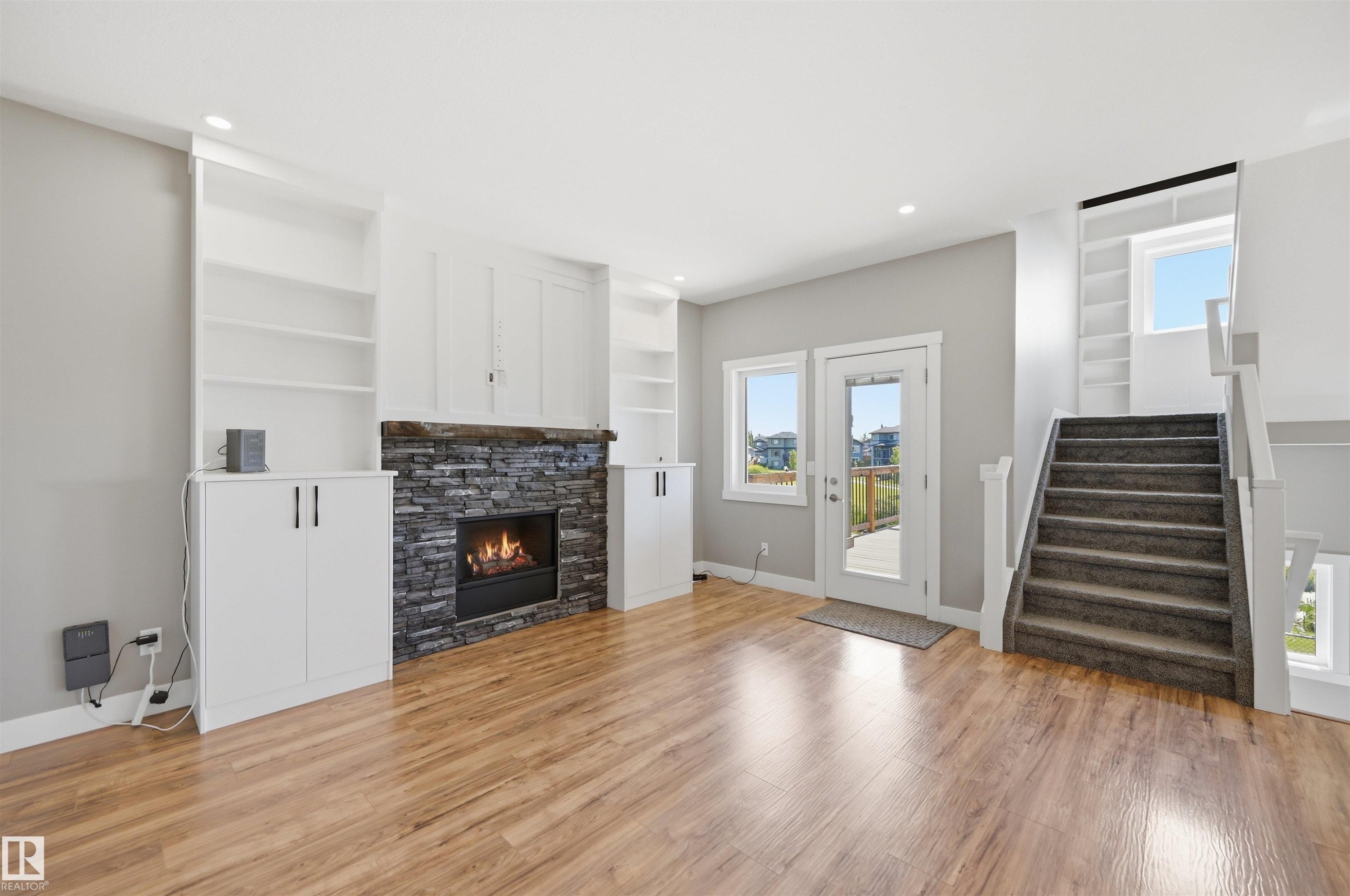 9 Southbridge Drive, Calmar, AB