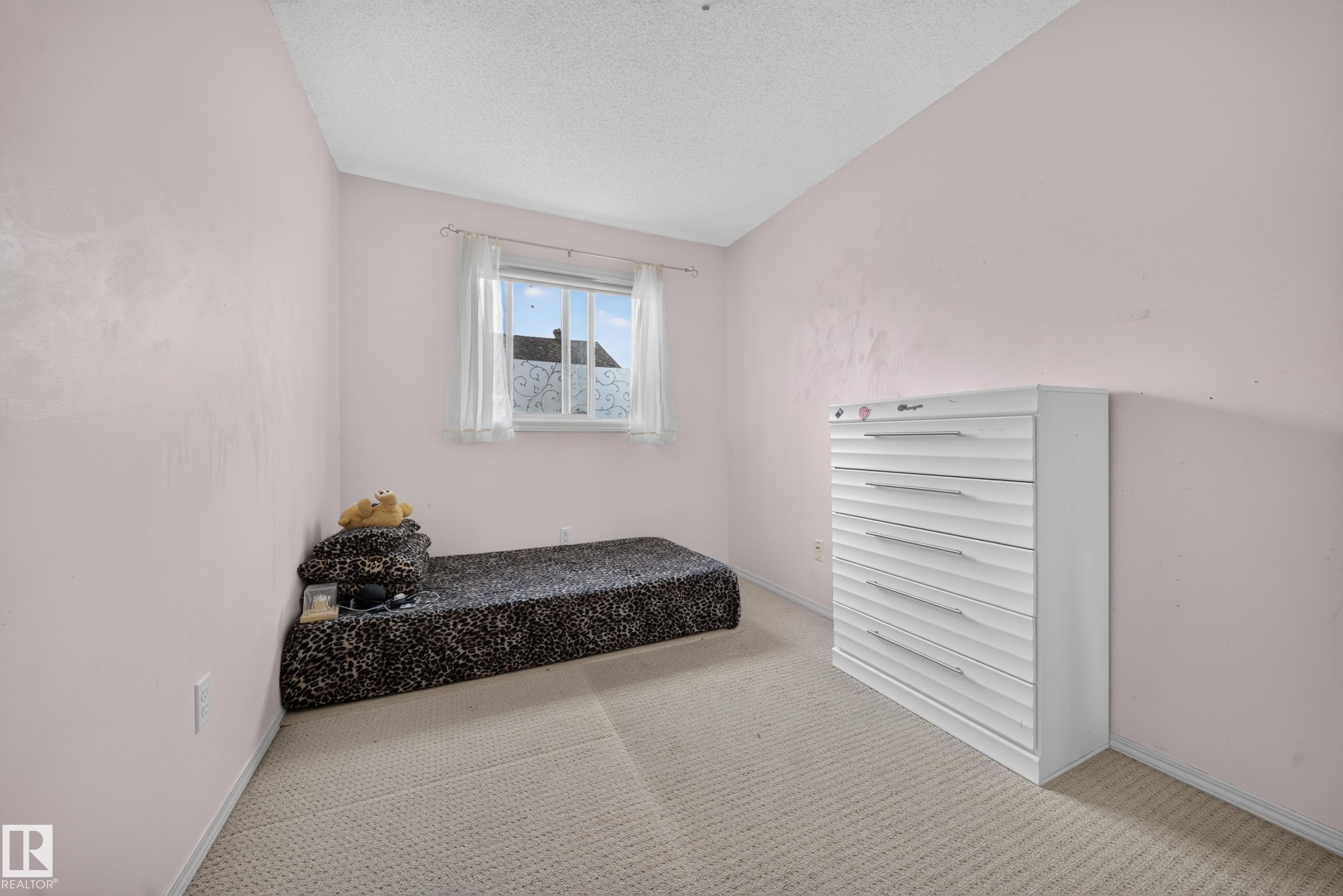 Bedroom - 59 2503 24 Street, Edmonton, AB