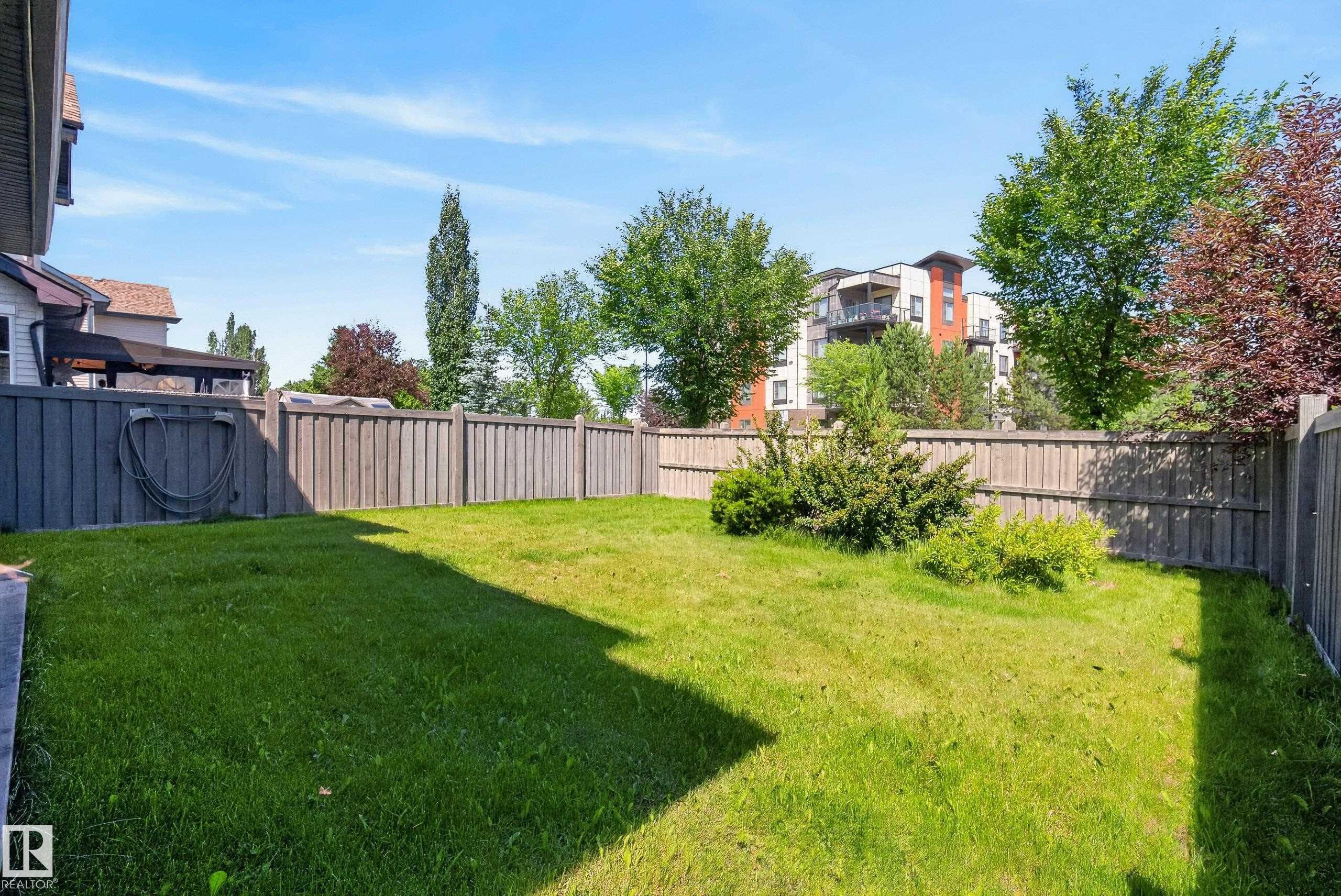 506 Adams Way Sw, Edmonton, AB - Outdoor With Backyard