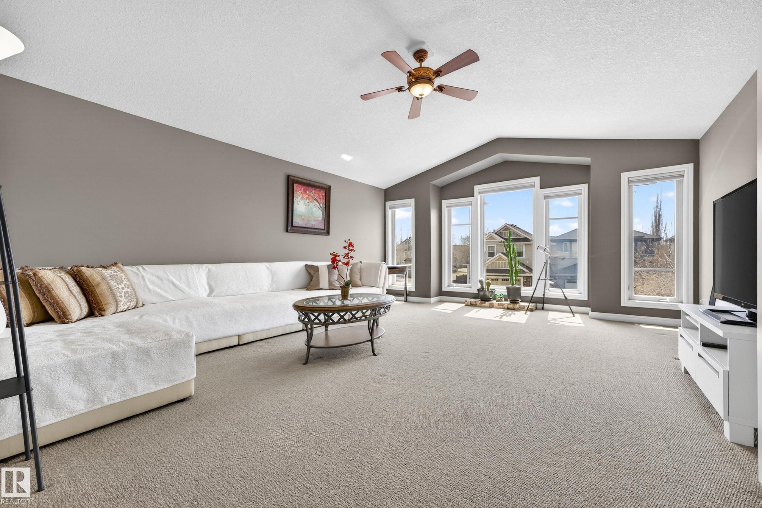 506 Adams Way Sw, Edmonton, AB - Indoor
