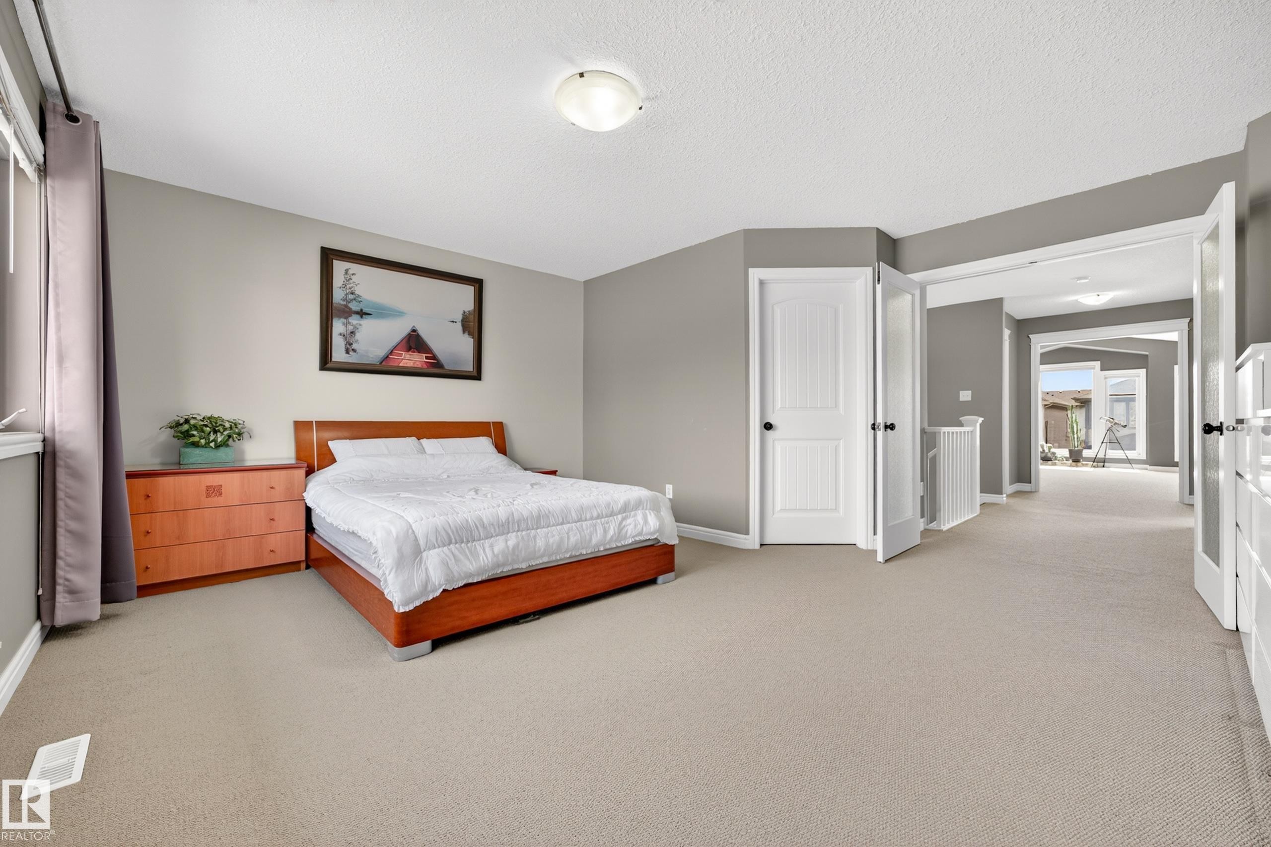 506 Adams Way Sw, Edmonton, AB - Indoor Photo Showing Bedroom