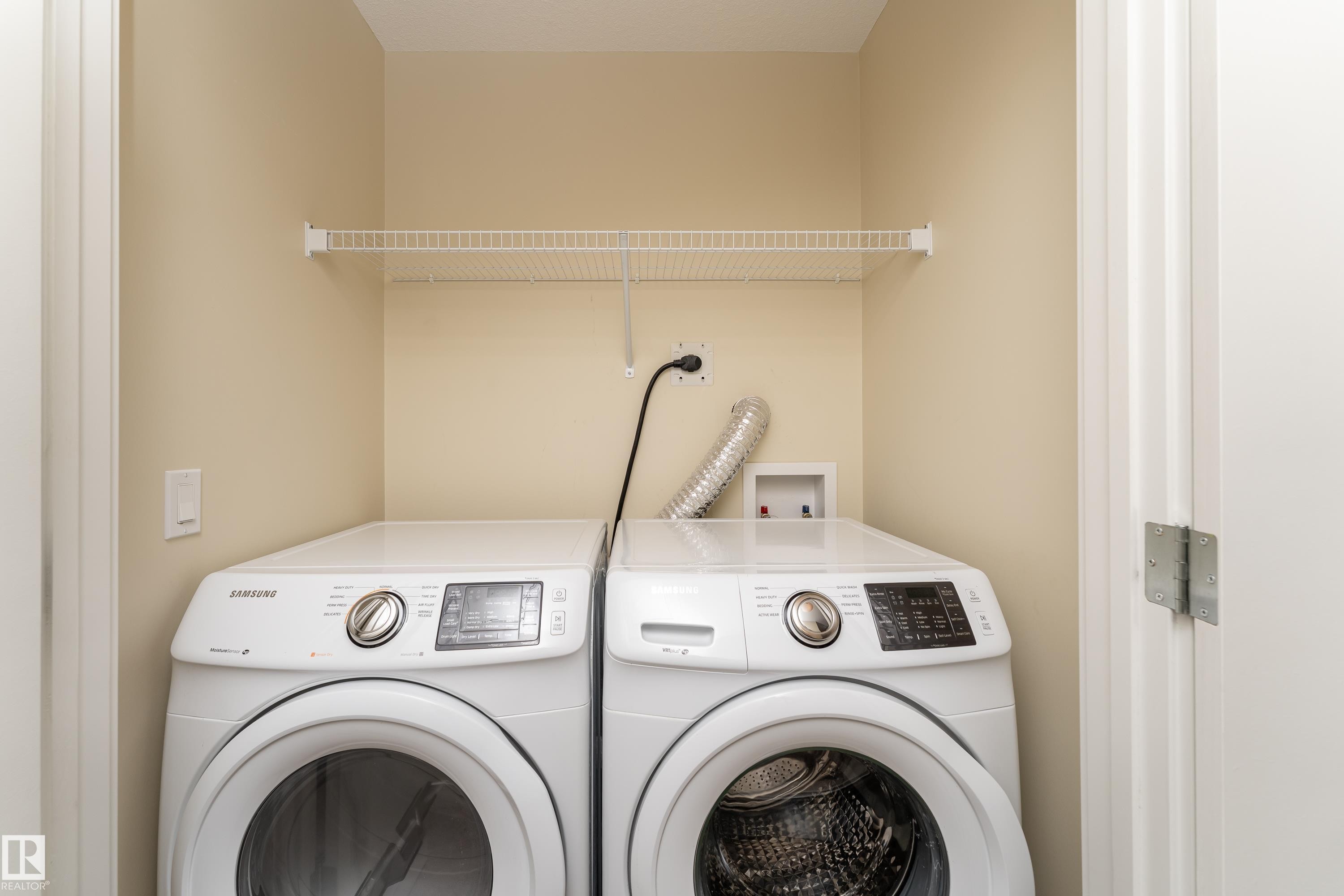 8589 Cushing Place Sw, Edmonton, AB - Indoor Photo Showing Laundry Room