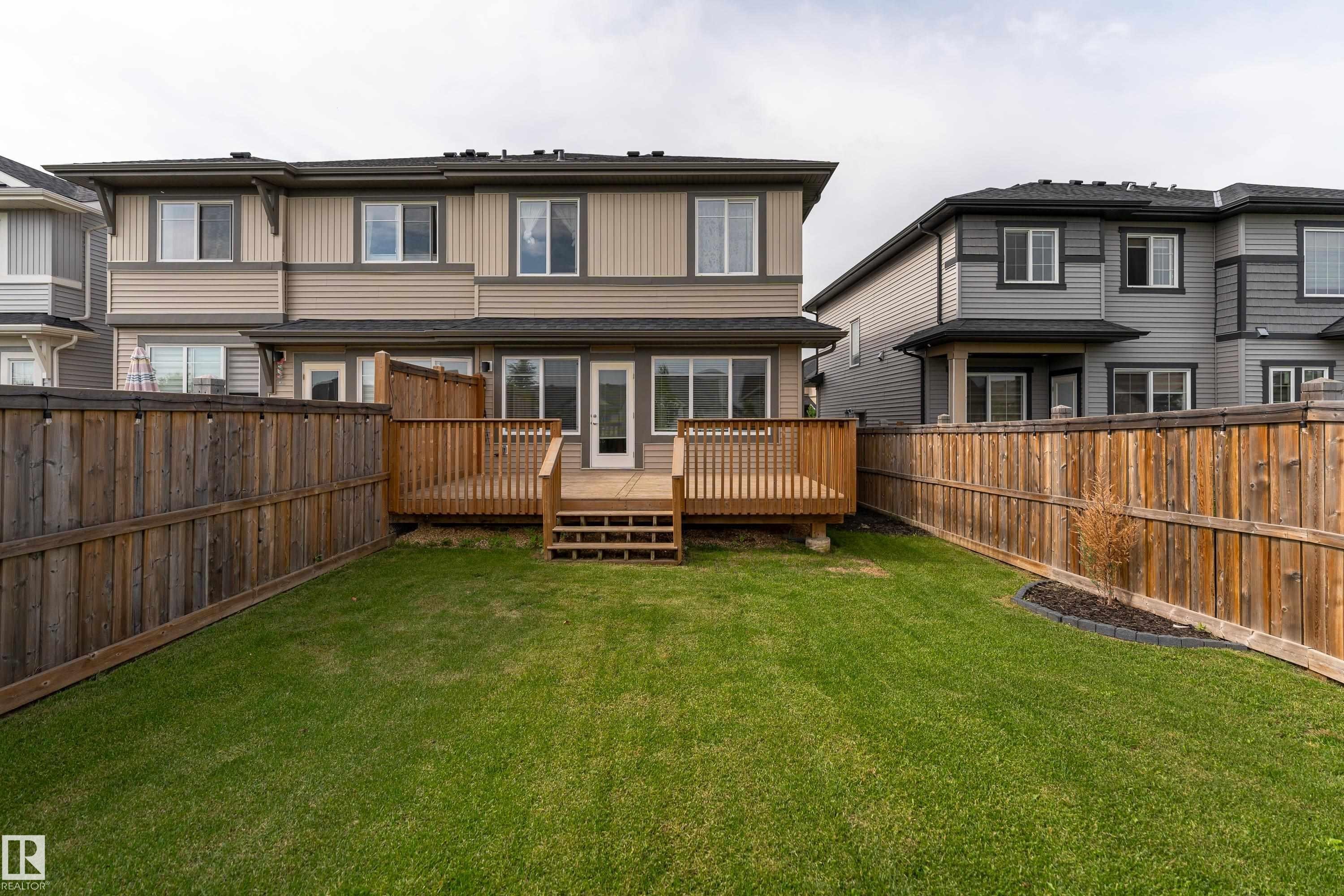 8589 Cushing Place Sw, Edmonton, AB - Outdoor