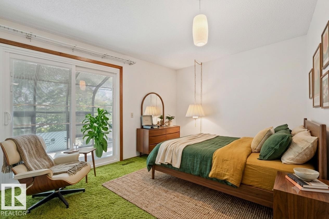 10904 40A Avenue, Edmonton, AB