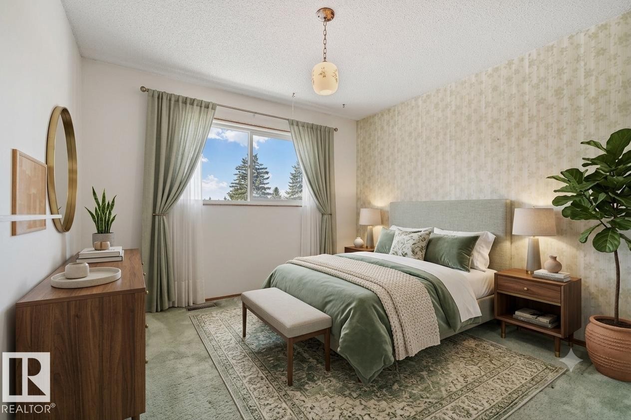10904 40A Avenue, Edmonton, AB