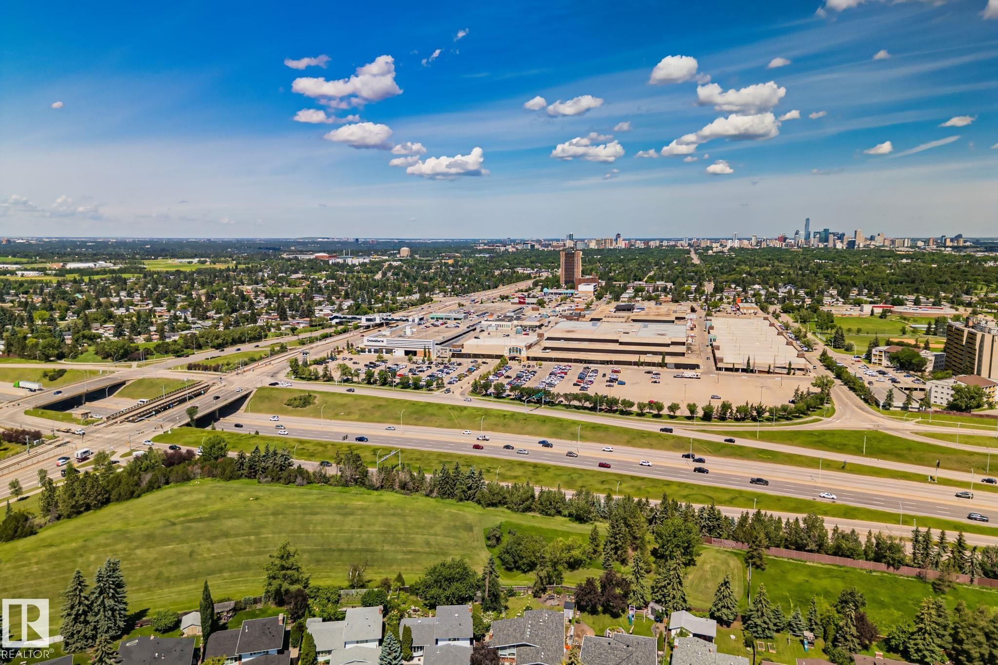10904 40A Avenue, Edmonton, AB
