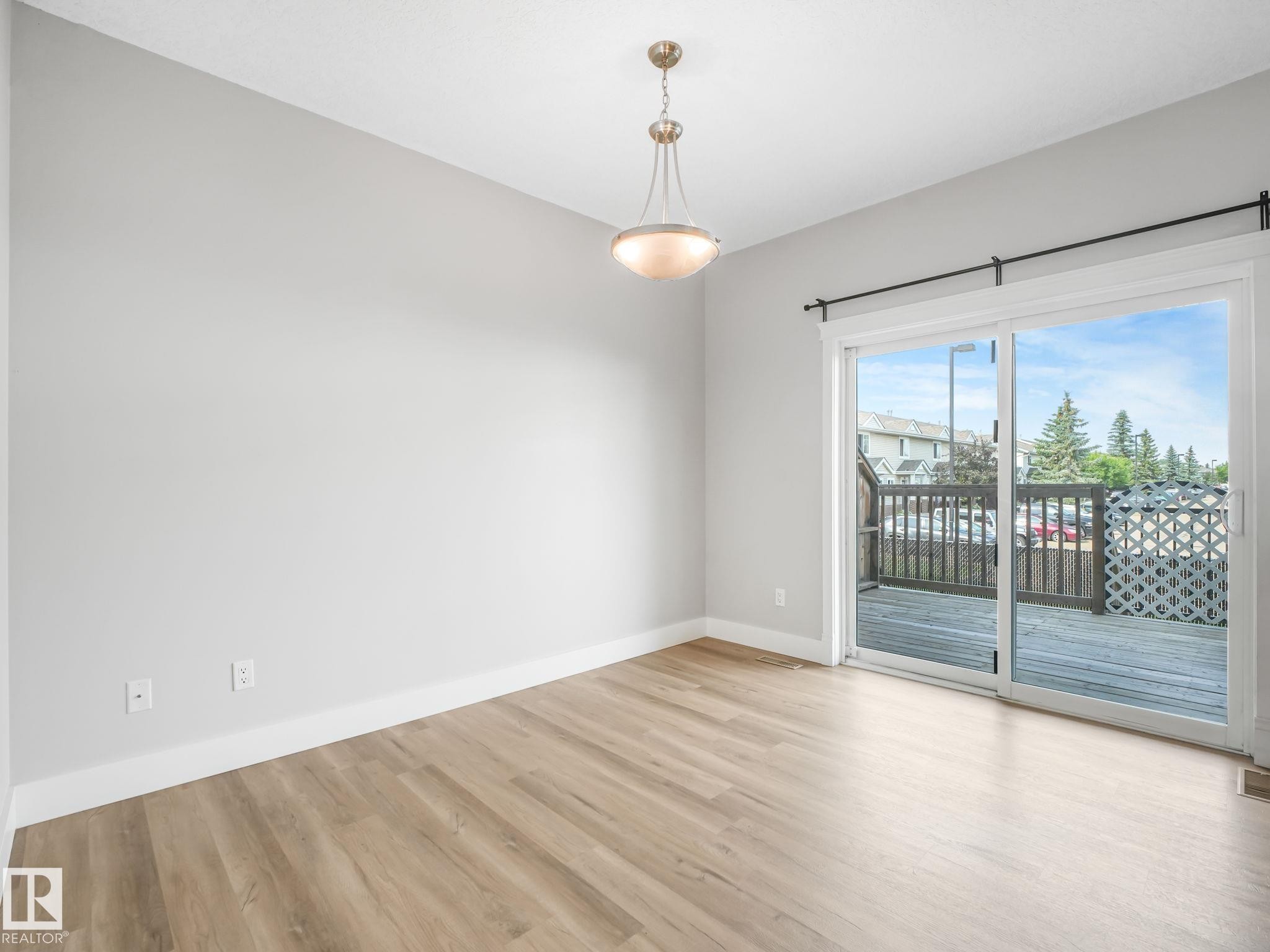 5 13215 153 Avenue, Edmonton, AB