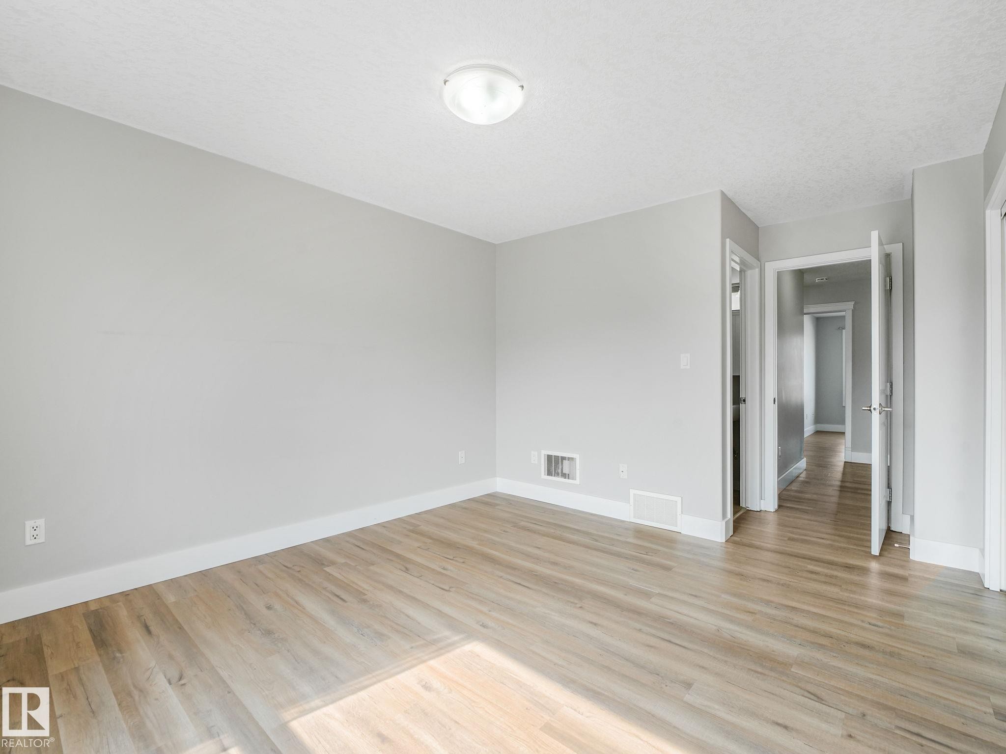 5 13215 153 Avenue, Edmonton, AB
