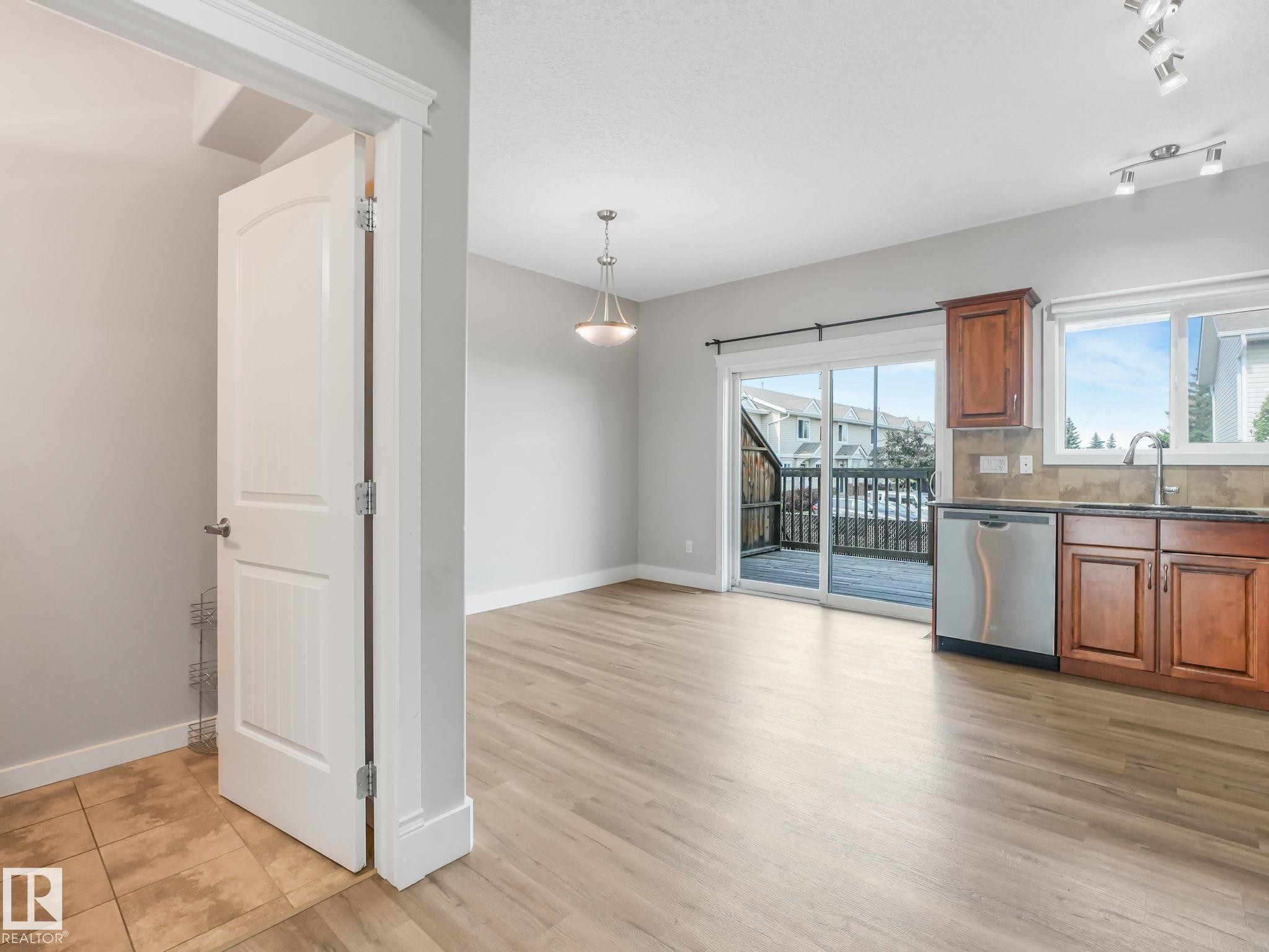 5 13215 153 Avenue, Edmonton, AB