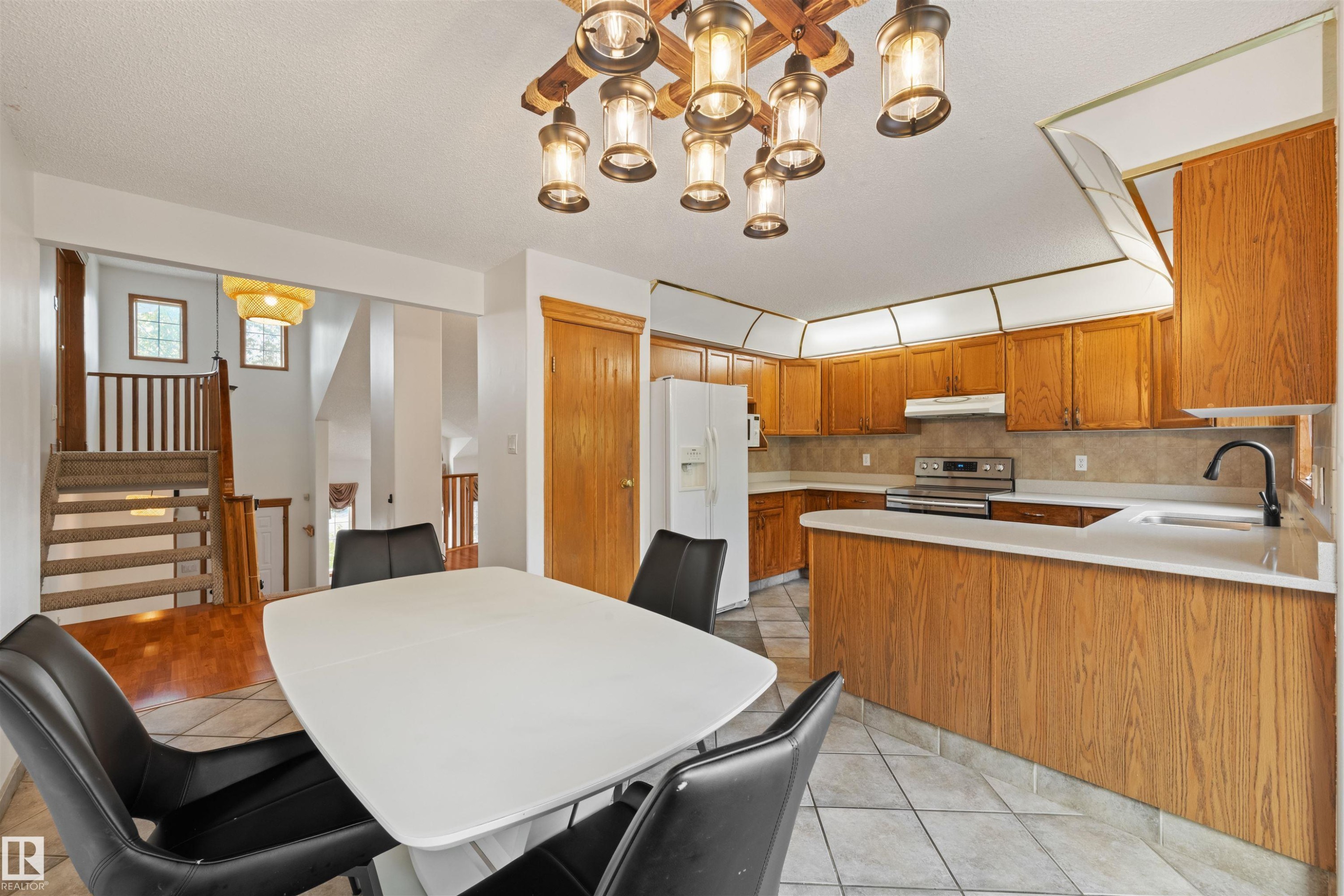 17219 113 Street, Edmonton, AB