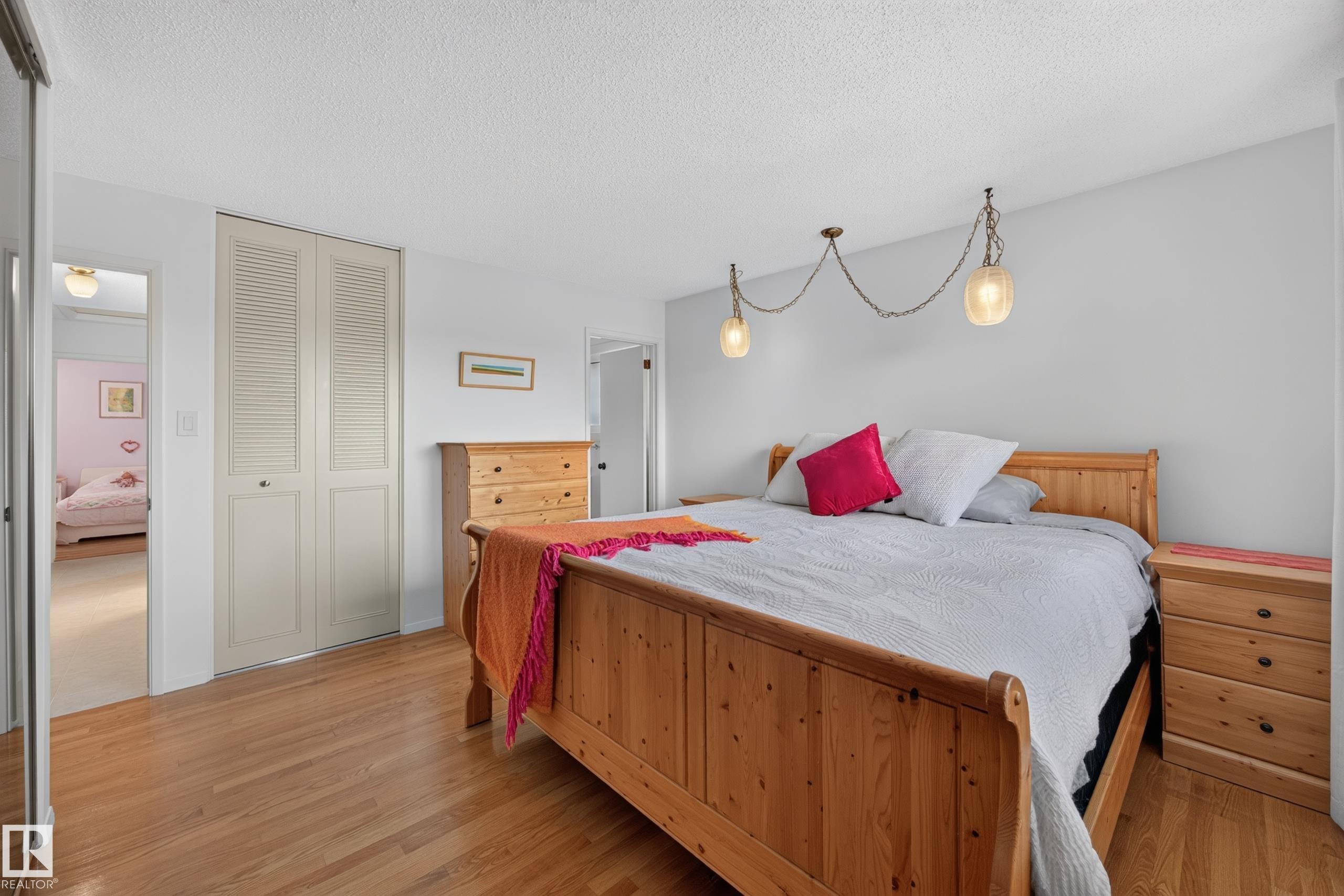Bedroom - 3411 103 Avenue Nw, Edmonton, AB