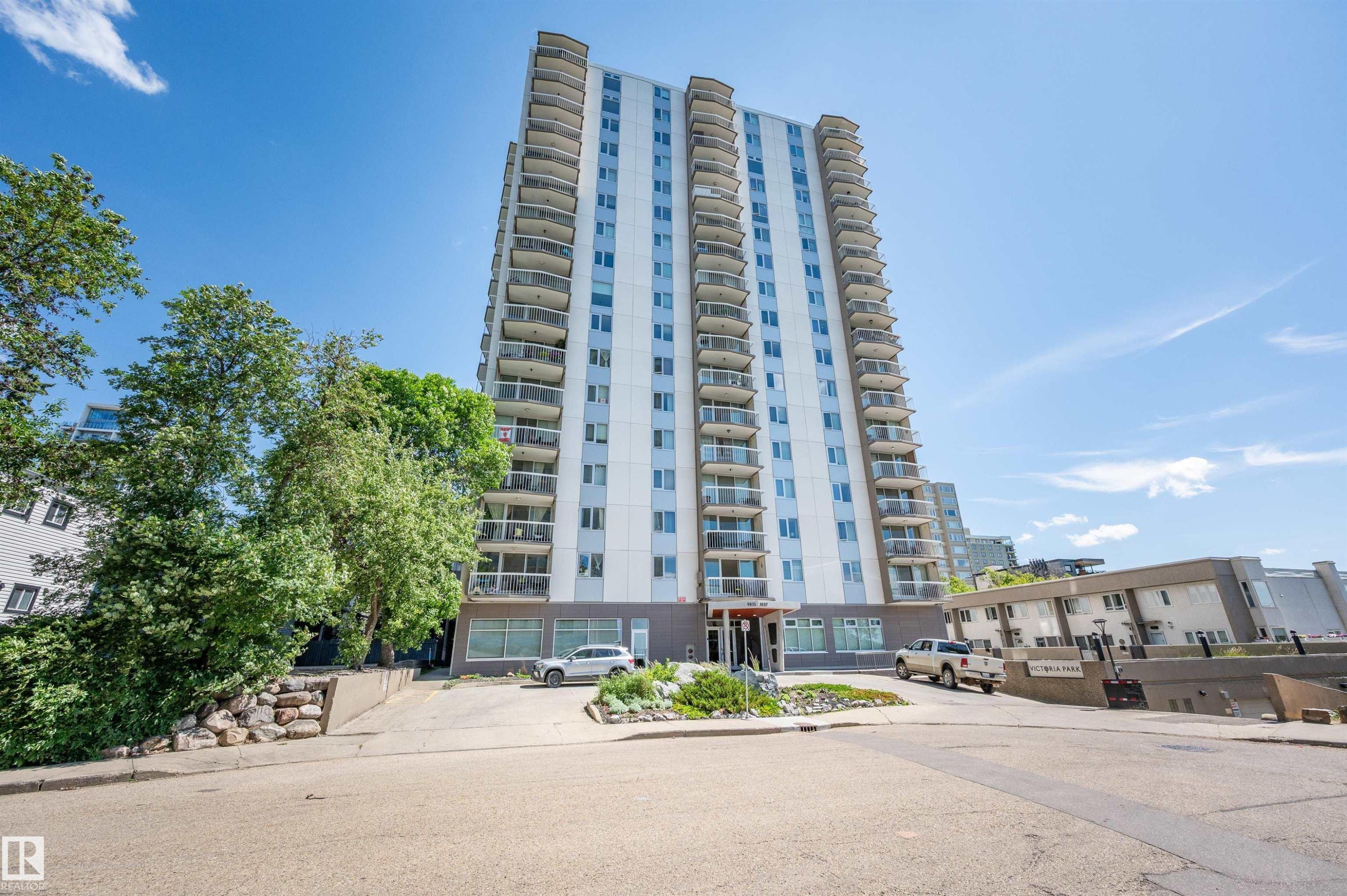 205 9835 113 Street, Edmonton, AB