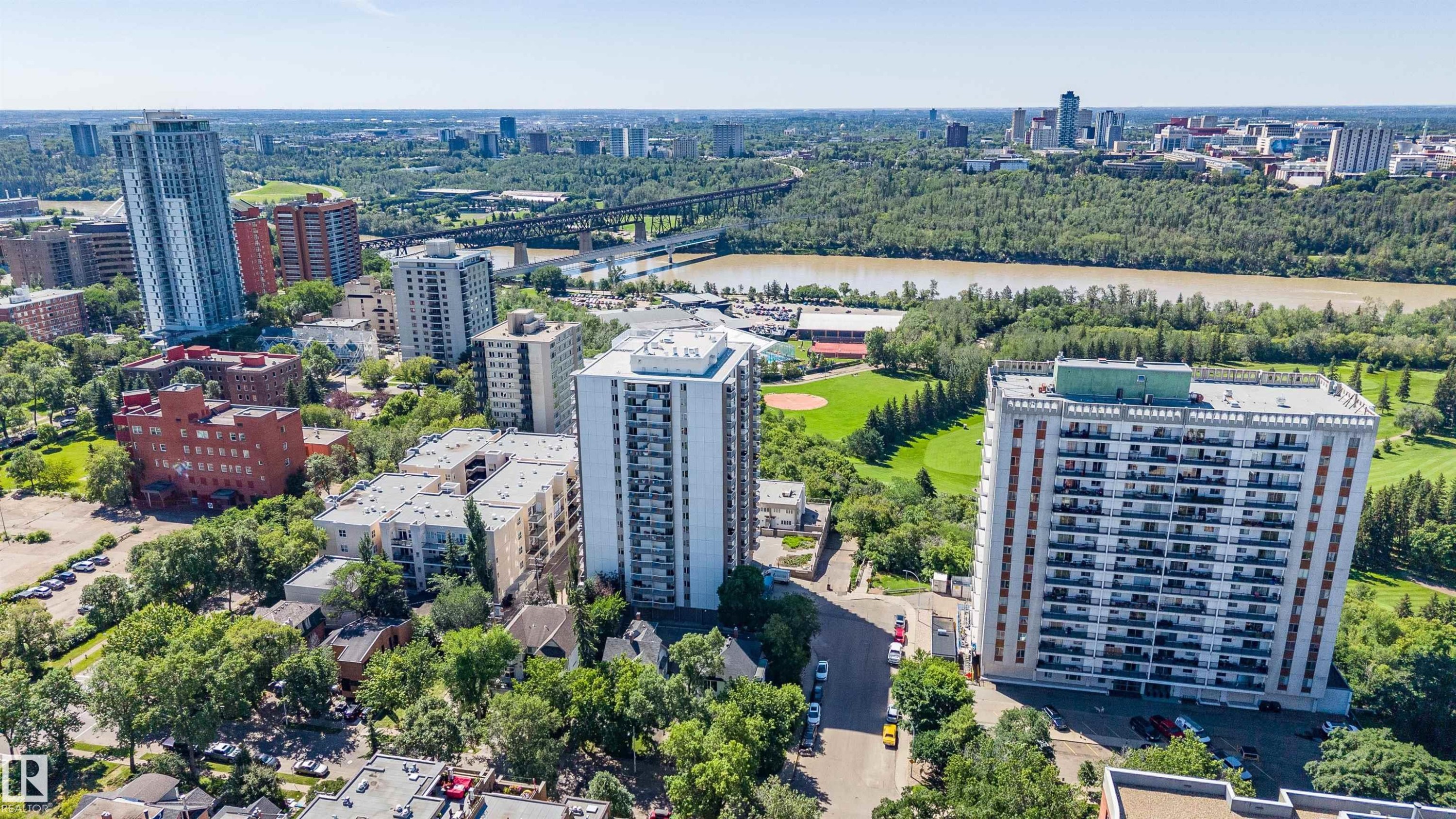 205 9835 113 Street, Edmonton, AB