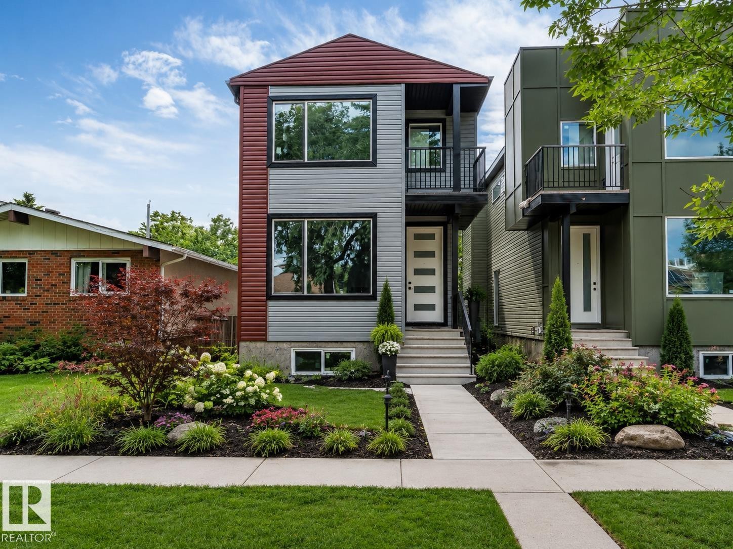 Front house - 3605 112 Ave, Edmonton, AB