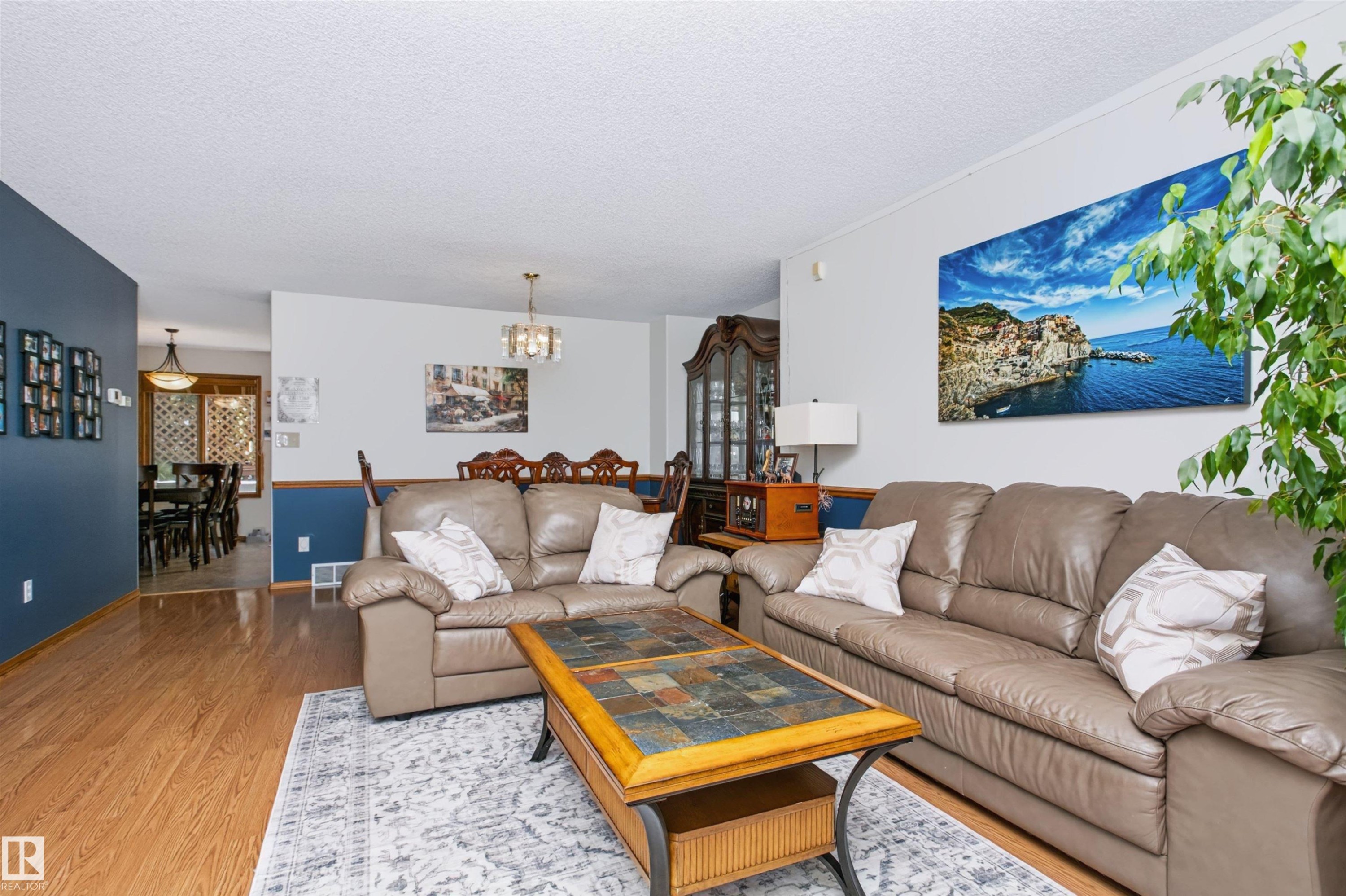 4444 30 Street, Edmonton, AB