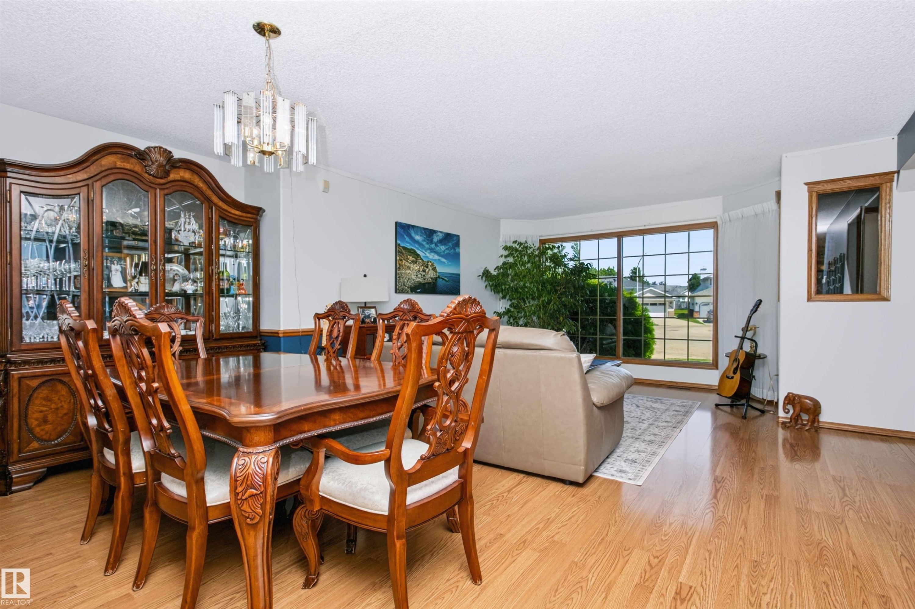 4444 30 Street, Edmonton, AB