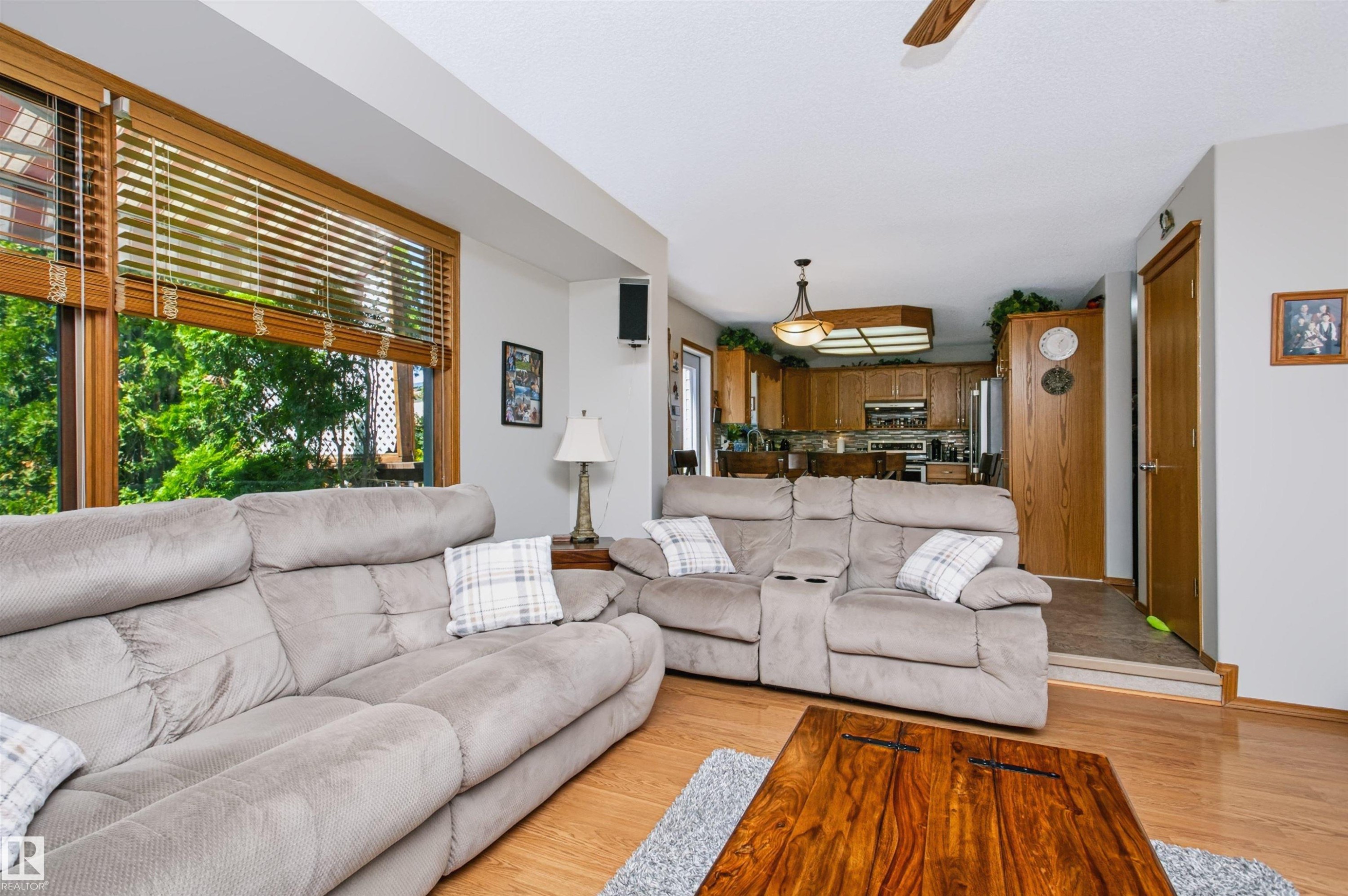 4444 30 Street, Edmonton, AB