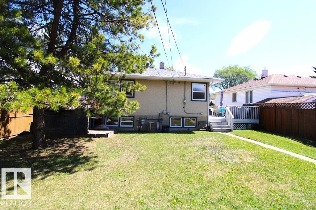 10320 79 Street Nw, Edmonton, AB - Outdoor