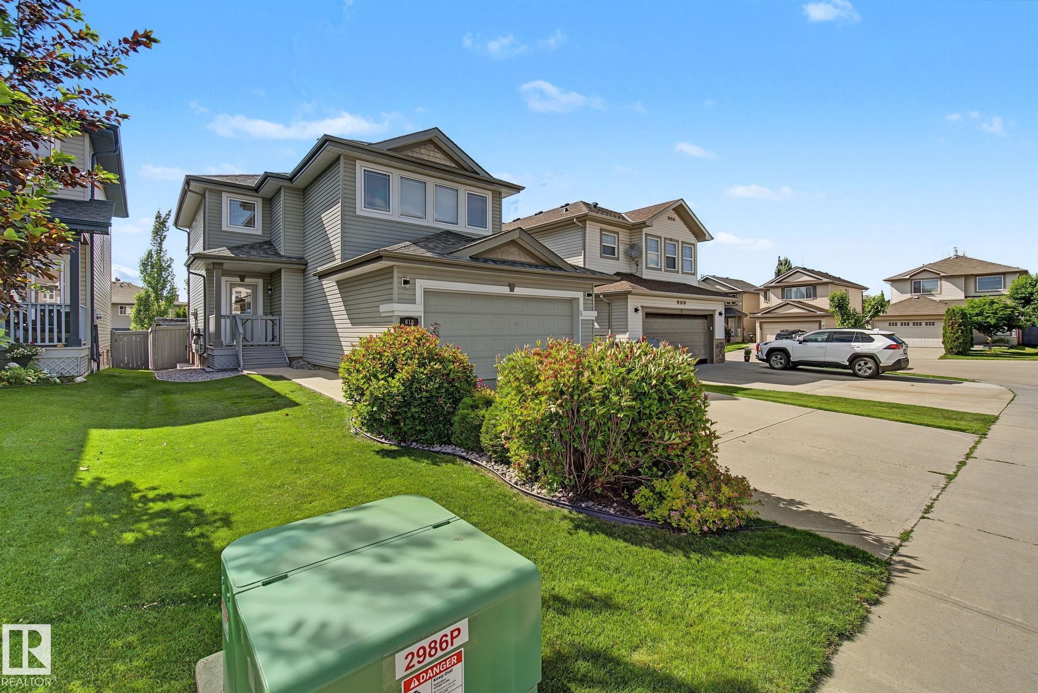 616 61 Street Sw, Edmonton, AB - Outdoor